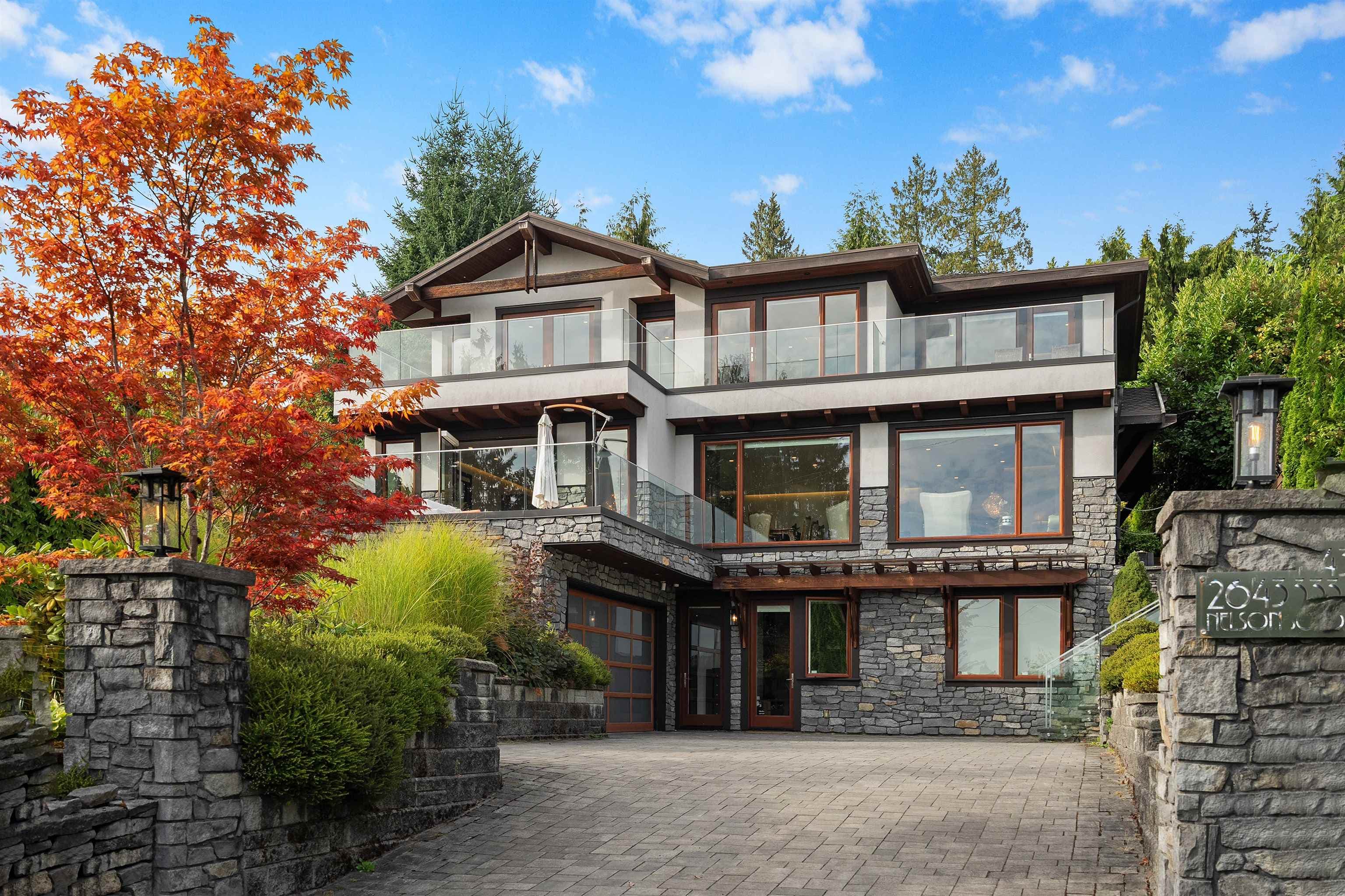 2643 Nelson Avenue, West Vancouver, V7V 2R8 — photo 1