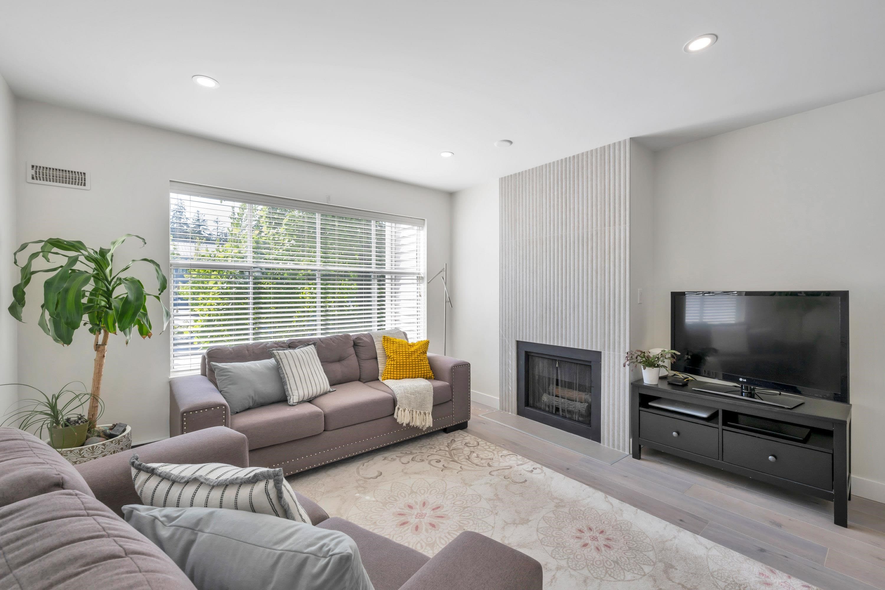 20 - 2450 Hawthorne Avenue, Port Coquitlam, V3C 6B3 — photo 2