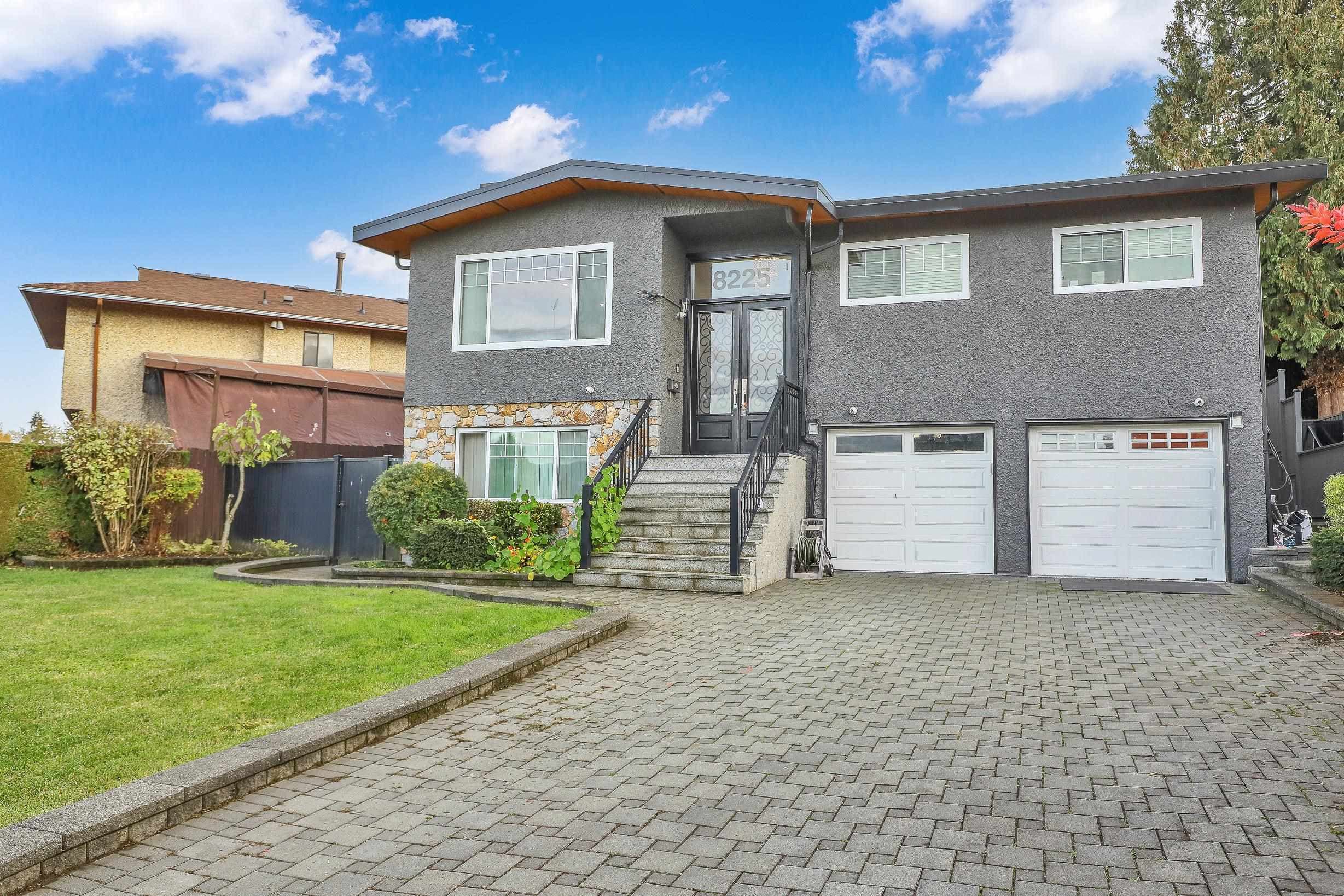 8225 NW Burnfield Crescent, Burnaby, V5E 3W6 — photo 4