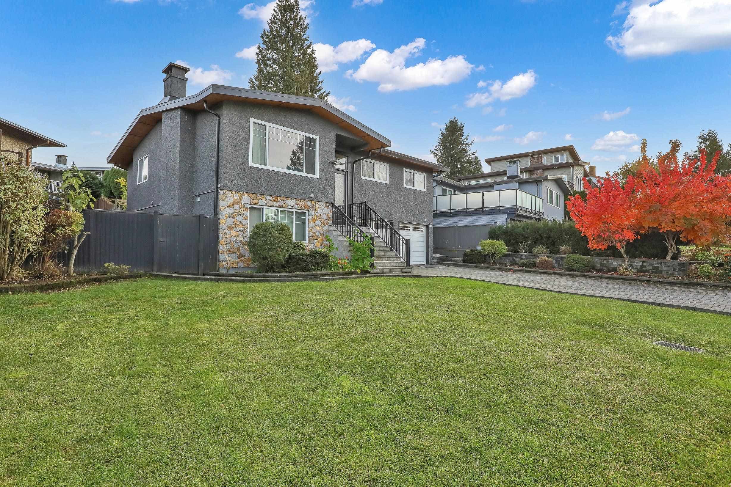 8225 NW Burnfield Crescent, Burnaby, V5E 3W6 — photo 3