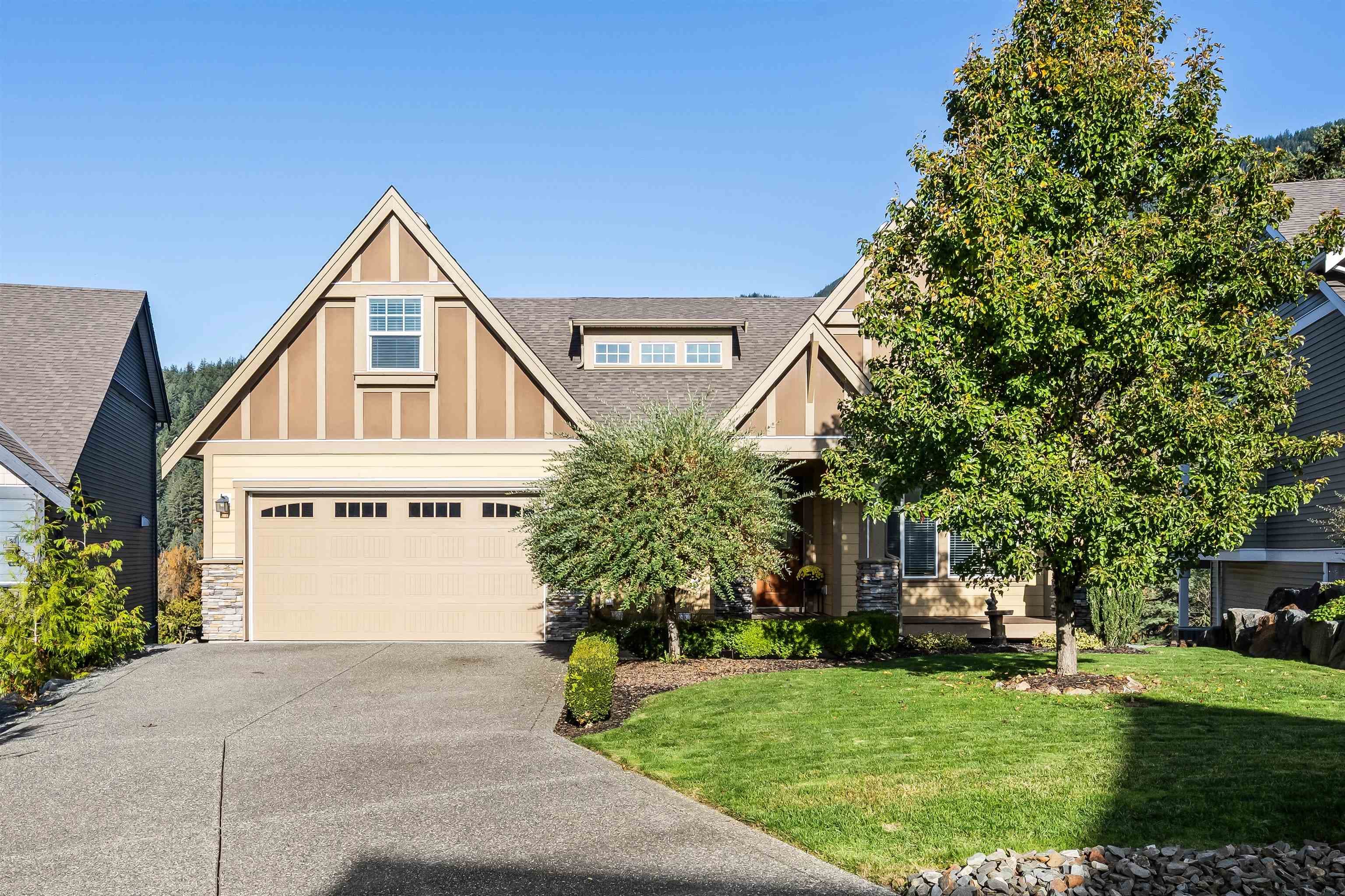 4 - 1911 Woodside Boulevard, Agassiz