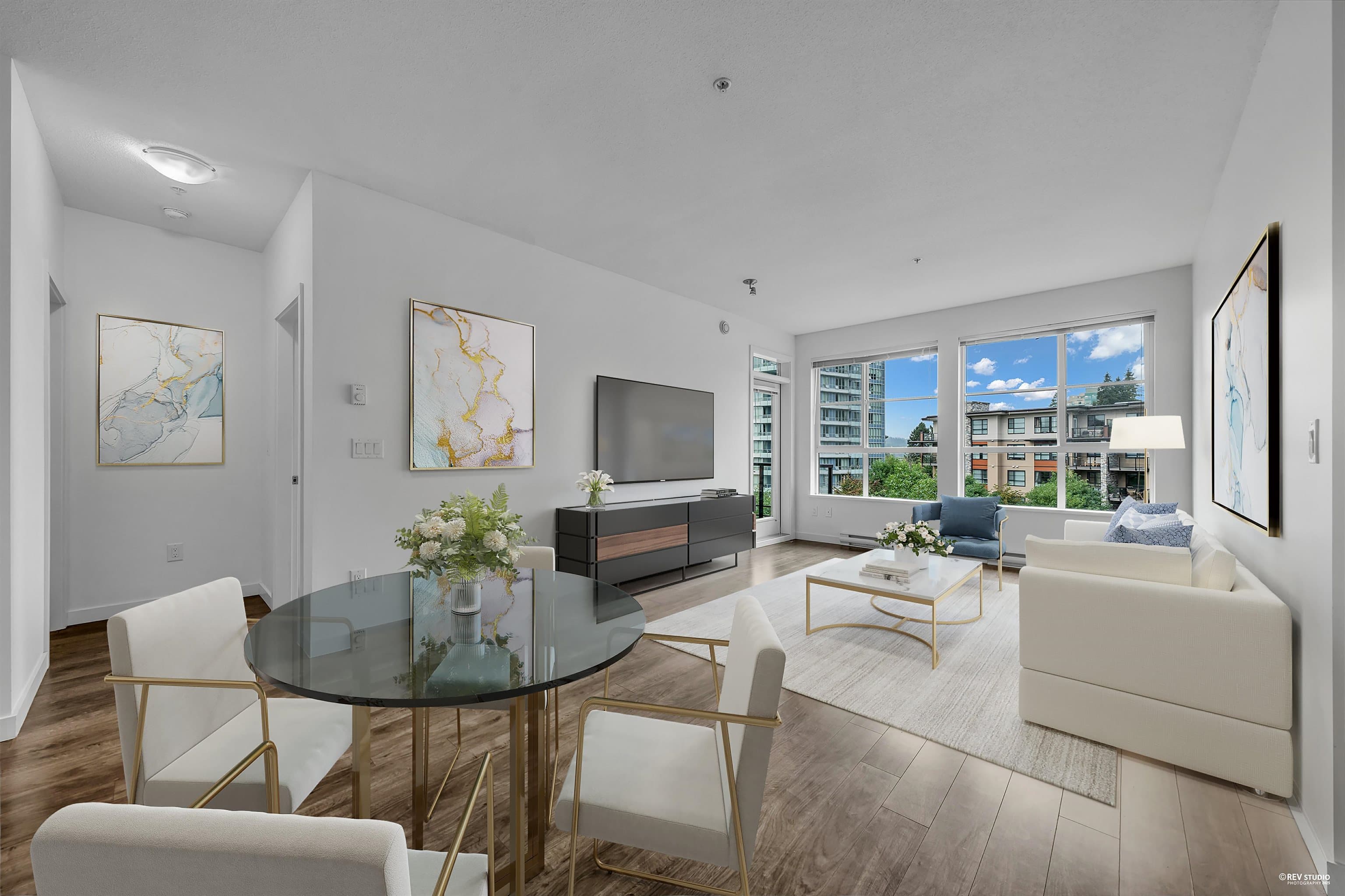 411 - 1152 Windsor Mews, Coquitlam