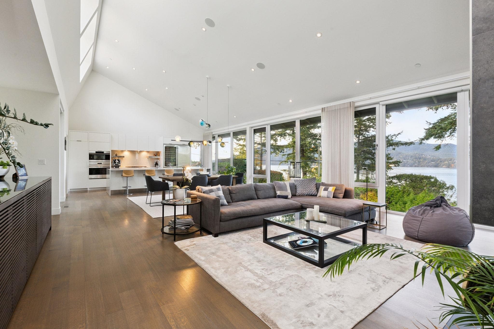 6237 St.Georges Crescent, West Vancouver, V7W 1Z3 — photo 3