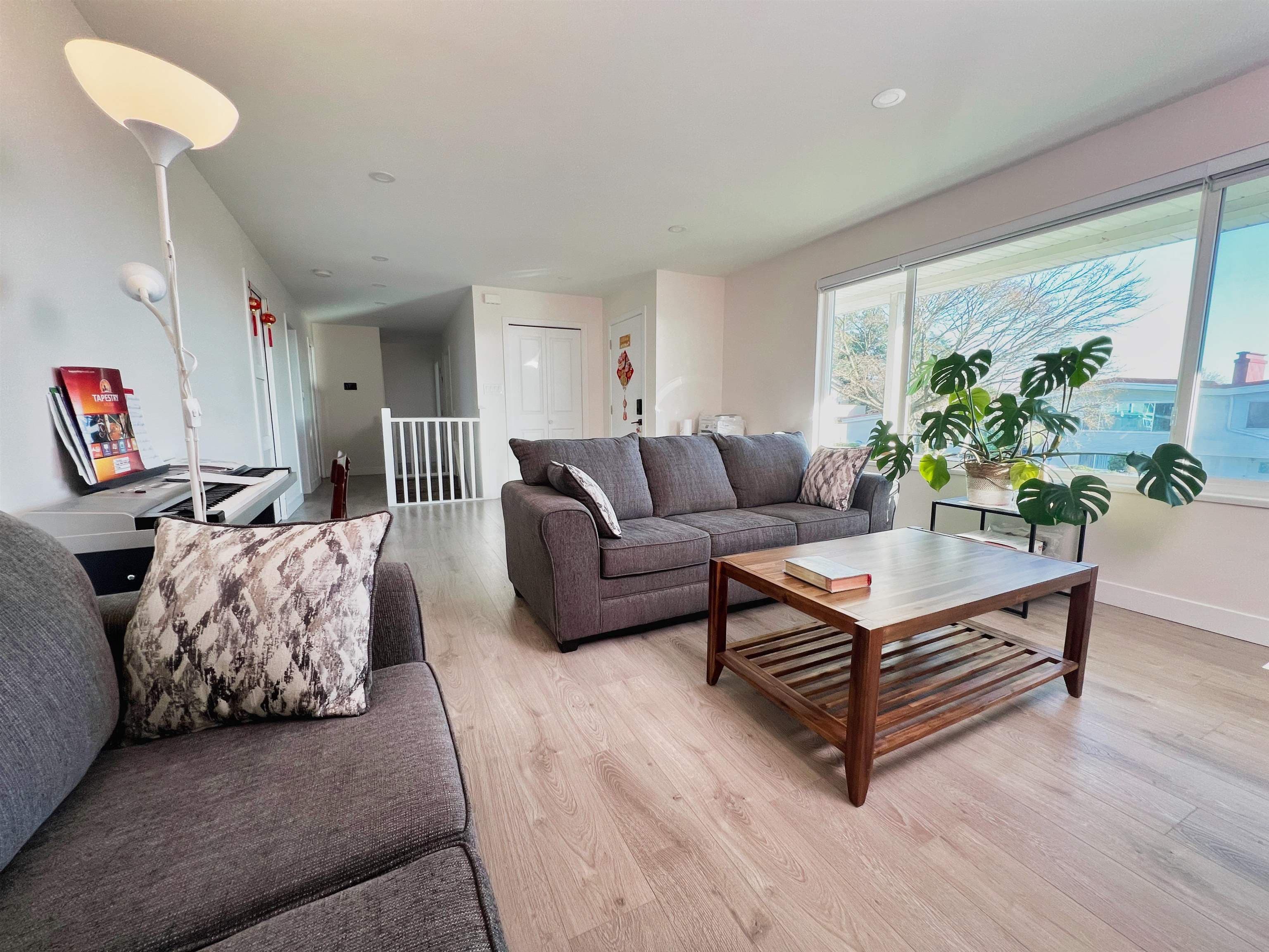 131 Rickman Place, New Westminster, V3L 4P8 — photo 3