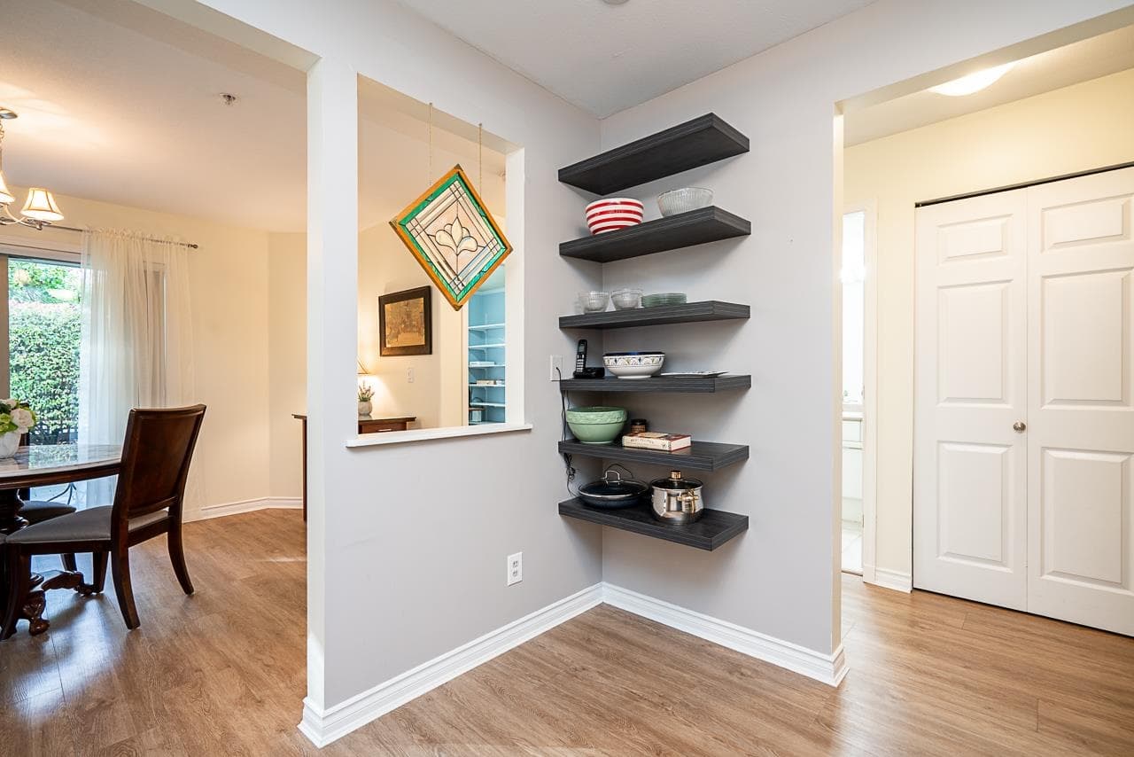 101 - 15325 17 Avenue, Surrey, V4A 1T8 — photo 5