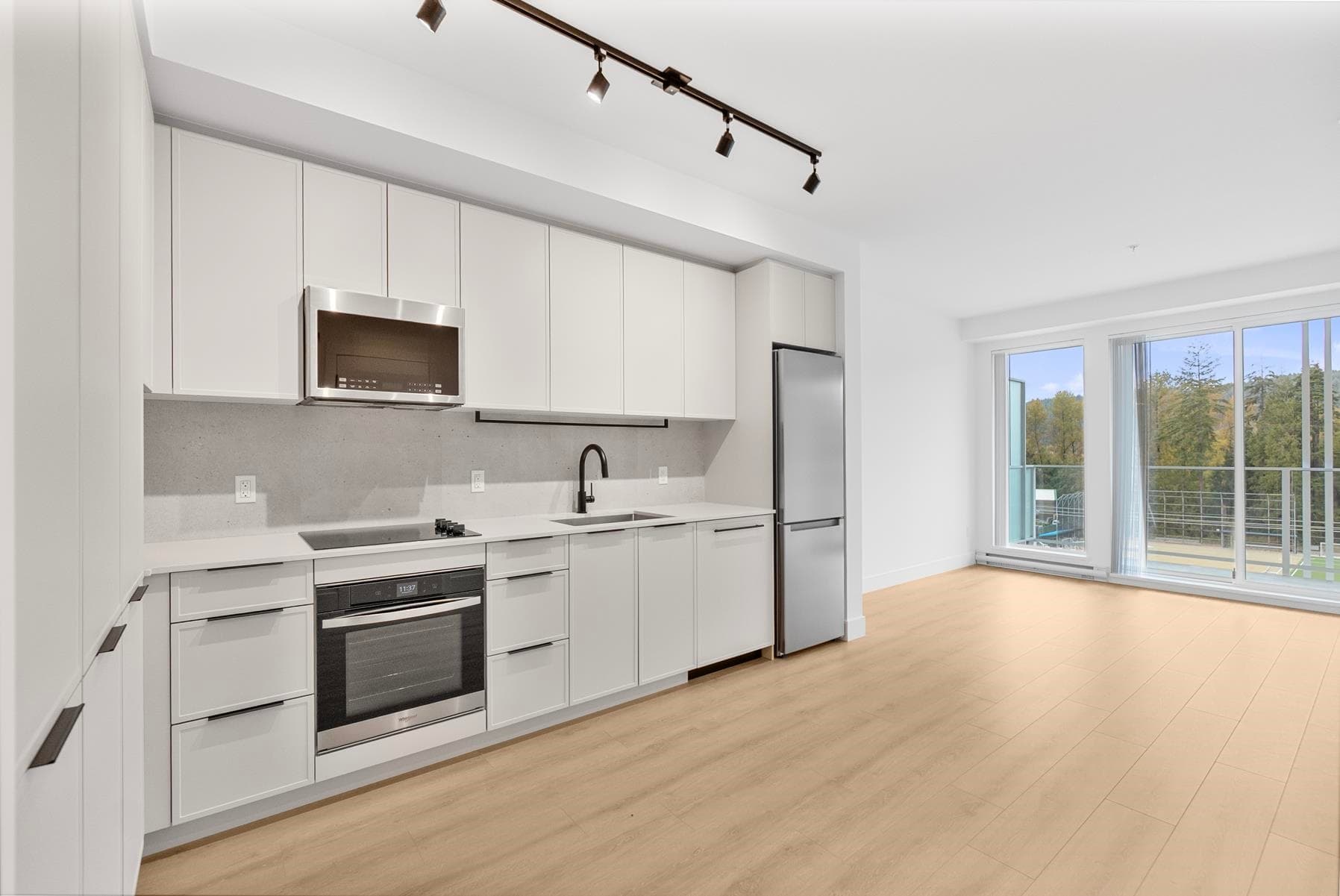 513 - 3075 Murray Street, Port Moody, V3H 0N9 — photo 1