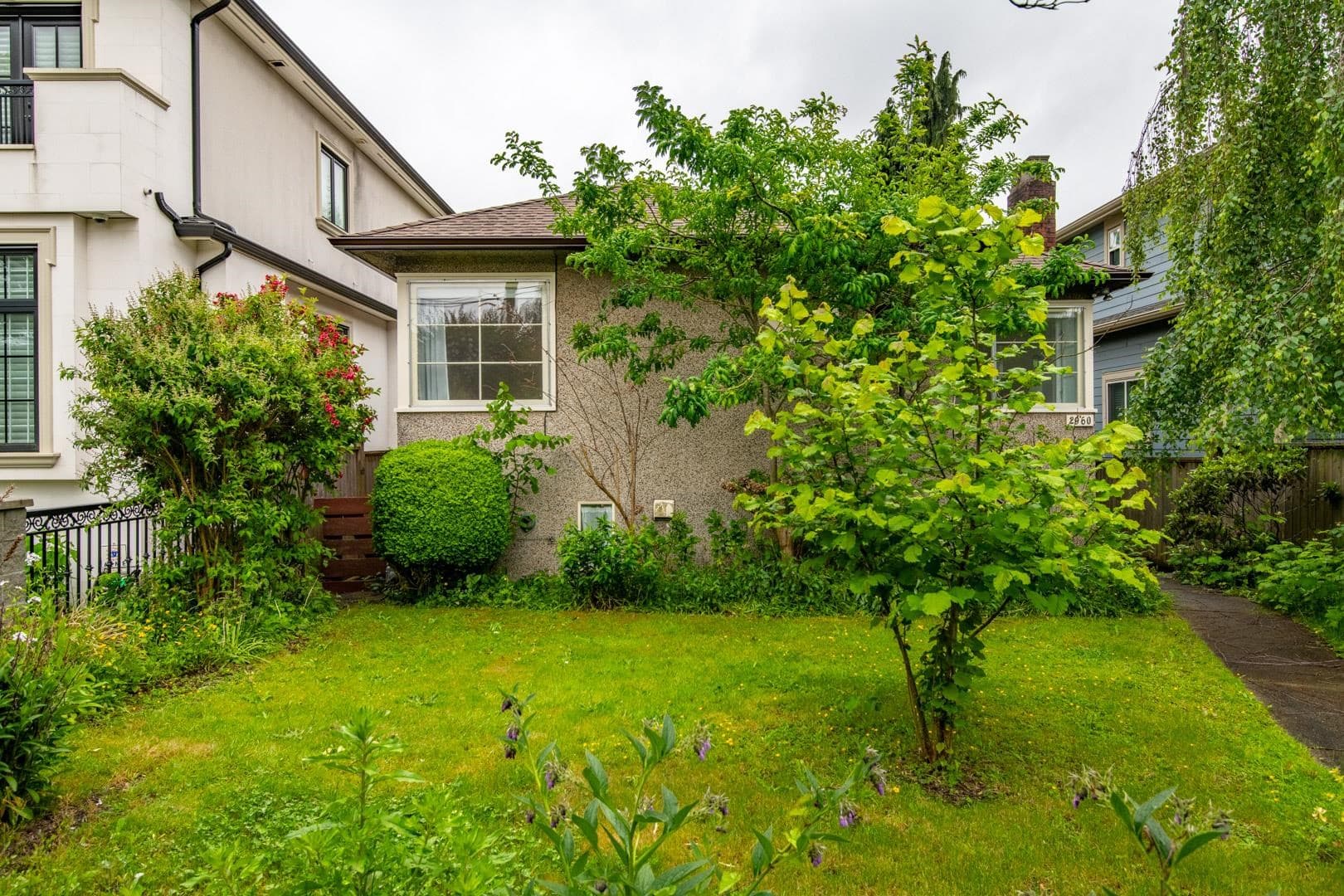 2960 W 41st Avenue, Vancouver, V6N 3C7 — photo 1