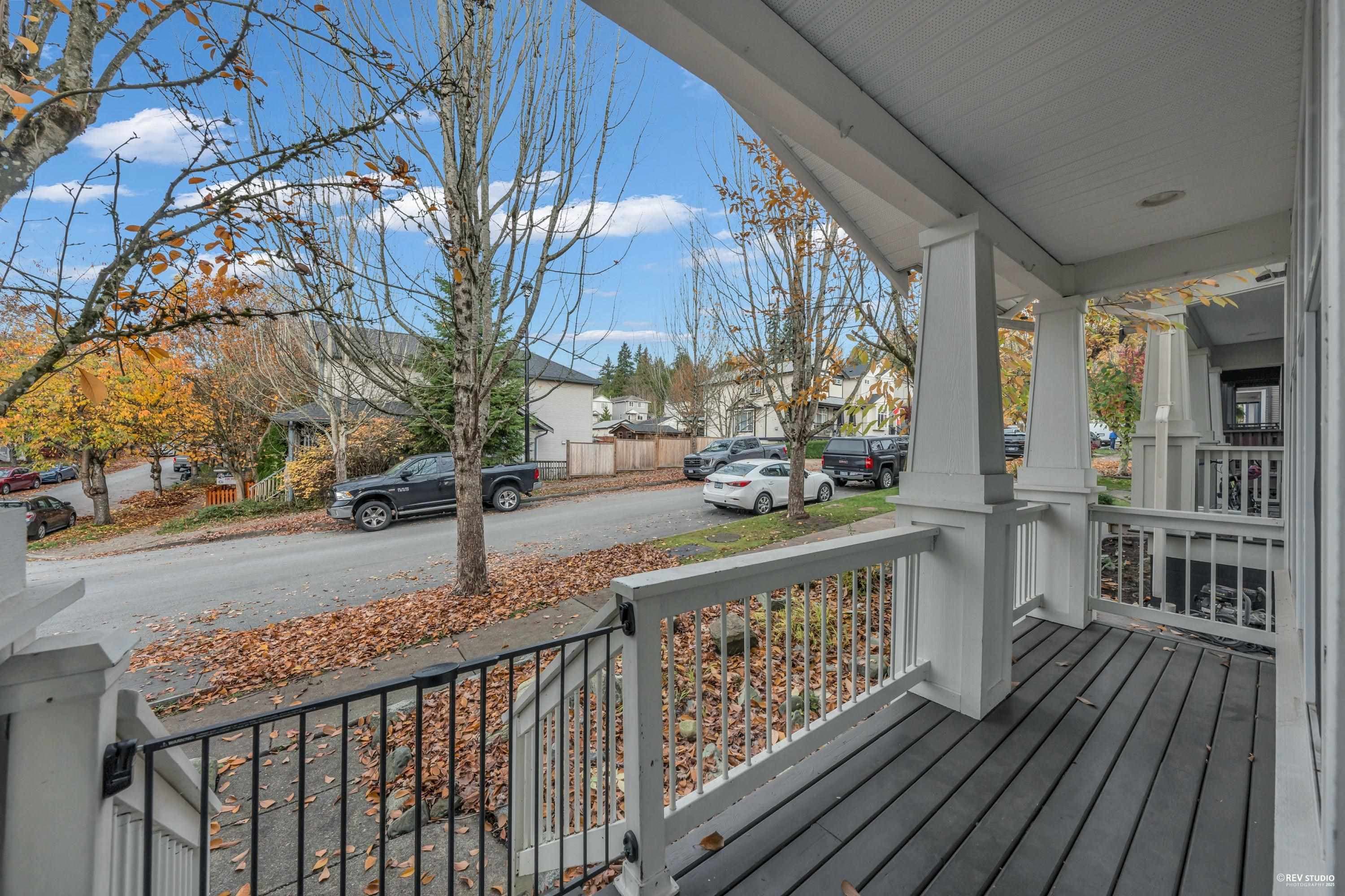 24342 102b Avenue, Maple Ridge, V2W 1Y2 — photo 4