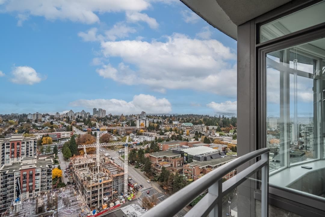 3907 - 888 Carnarvon Street, New Westminster, V3M 0C6 — photo 4