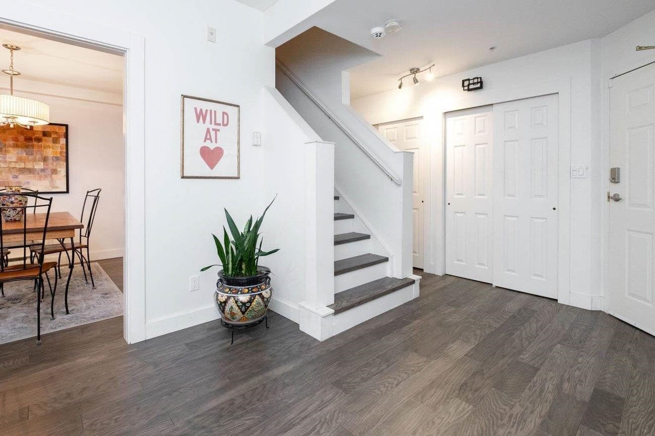 204 - 3600 Windcrest Drive, North Vancouver, V7G 2S5 — photo 3