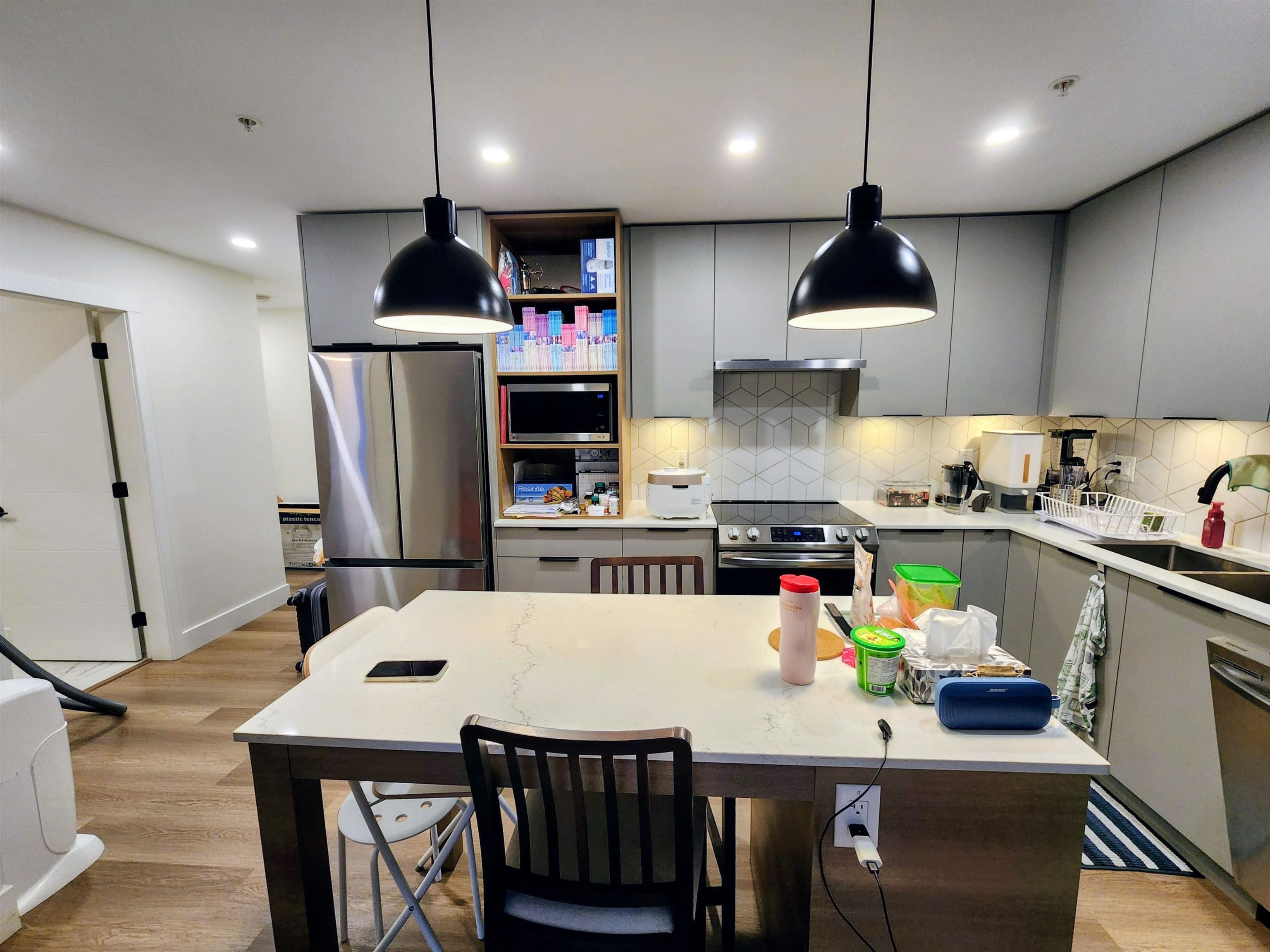 201 - 10778 138 Street, Surrey, V3T 0S5 — photo 2