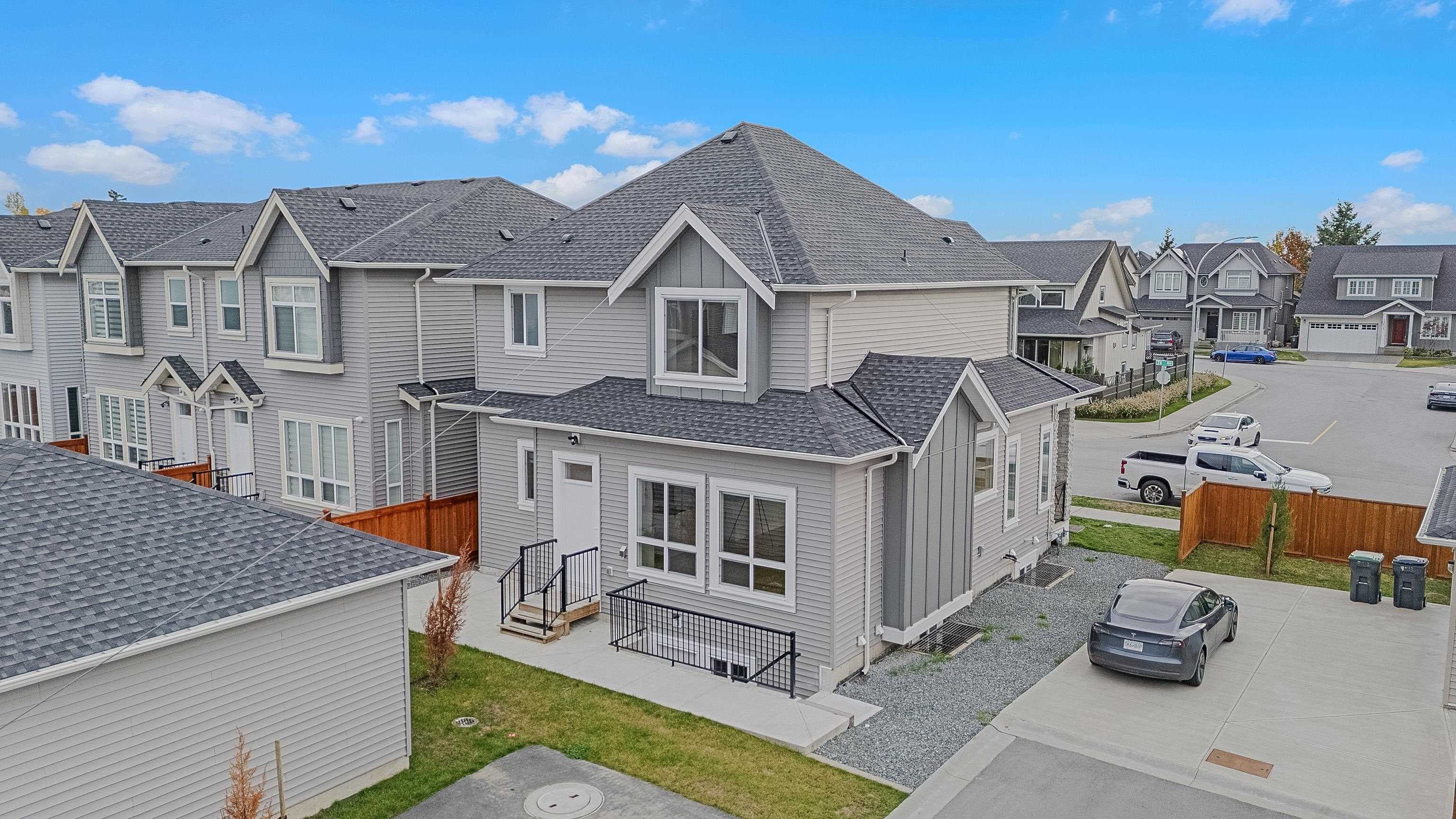 19631 74 Avenue, Langley, V2Y 3R5 — photo 3