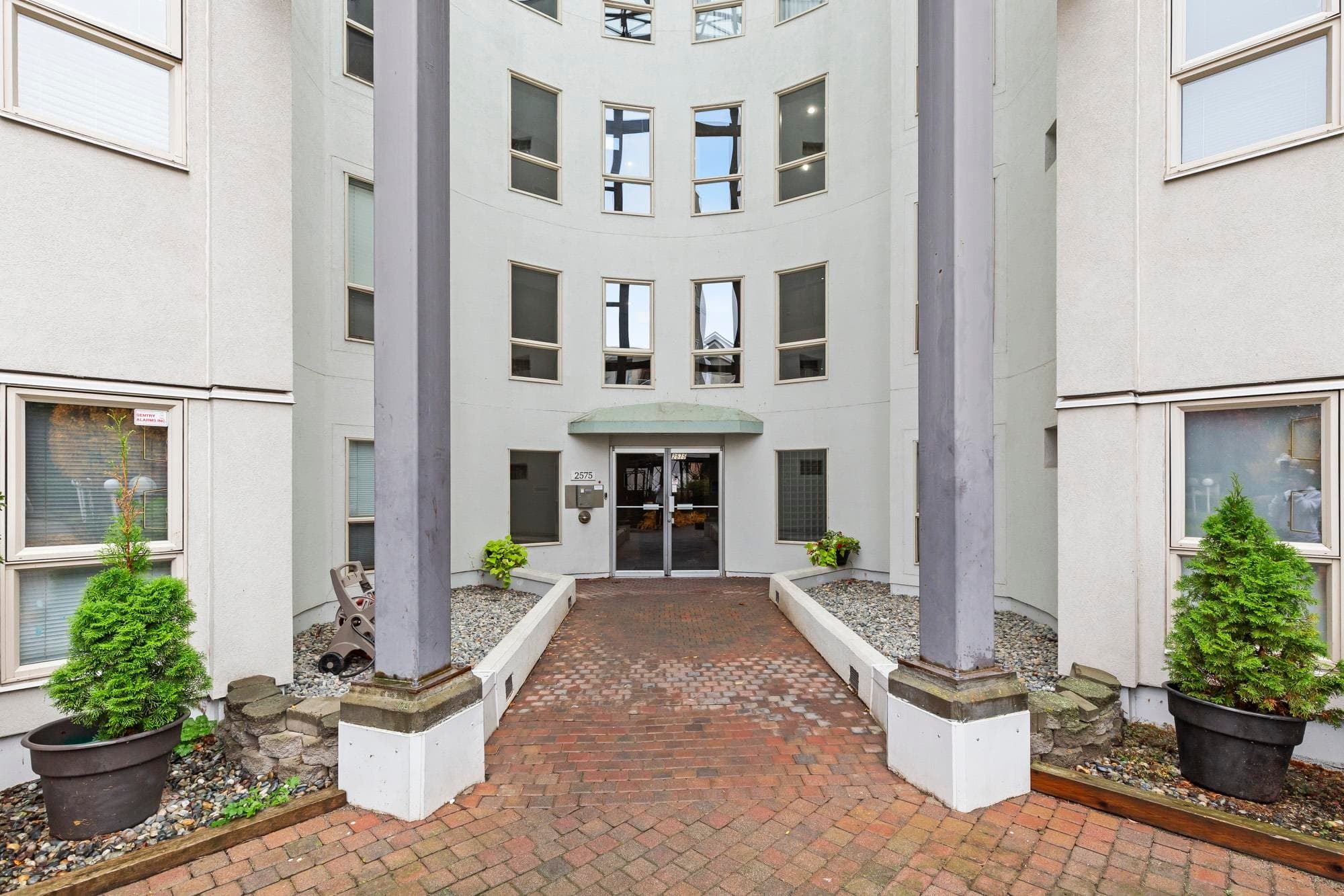 208 - 2575 Ware Street, Abbotsford