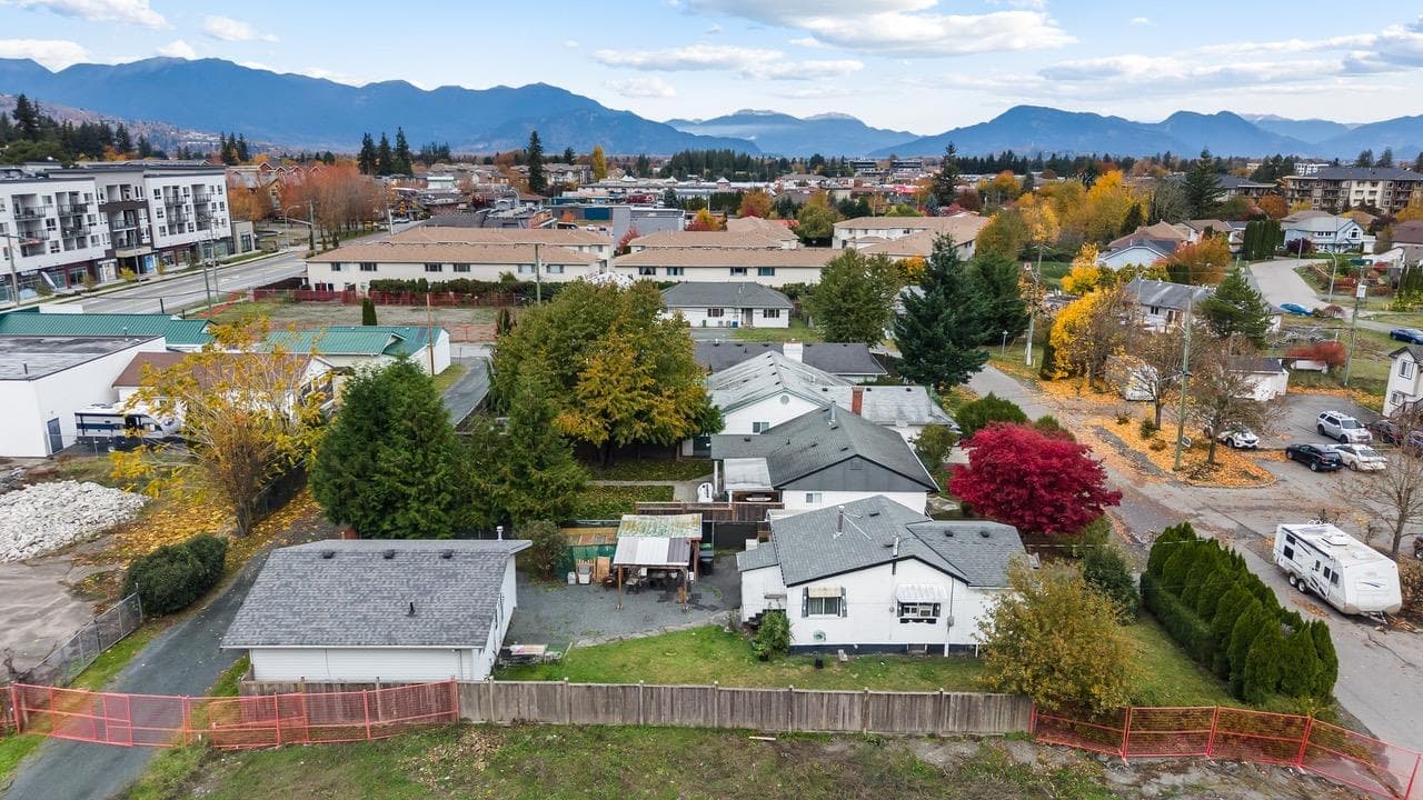 5491 Viola Street, Chilliwack, V2R 3M6 — photo 3