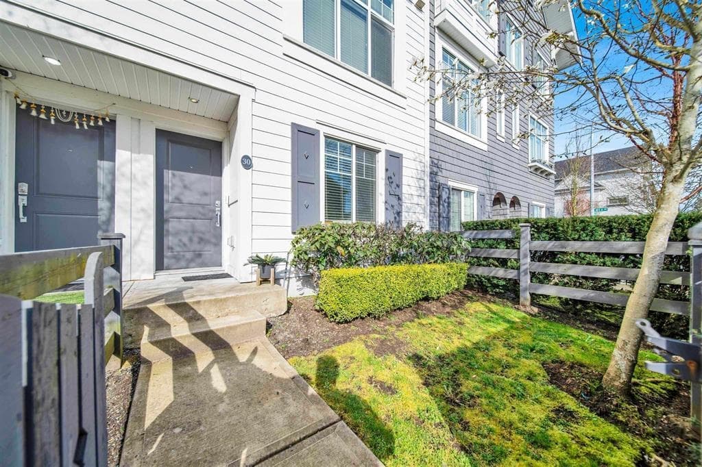 30 - 13636 81a Avenue, Surrey, V3W 1H9 — photo 2