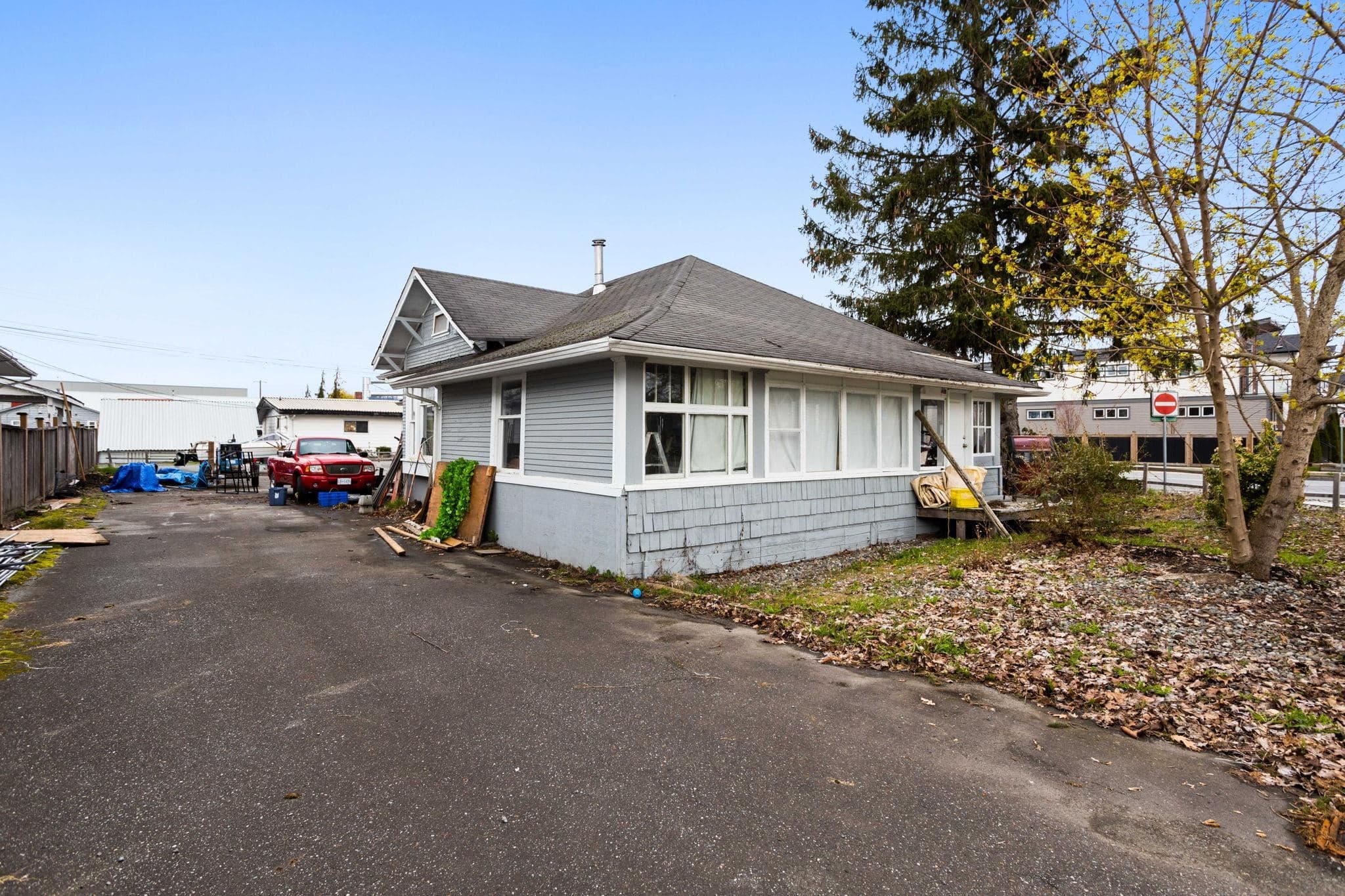 34595 2 Avenue, Abbotsford, V2S 8B7 — photo 3