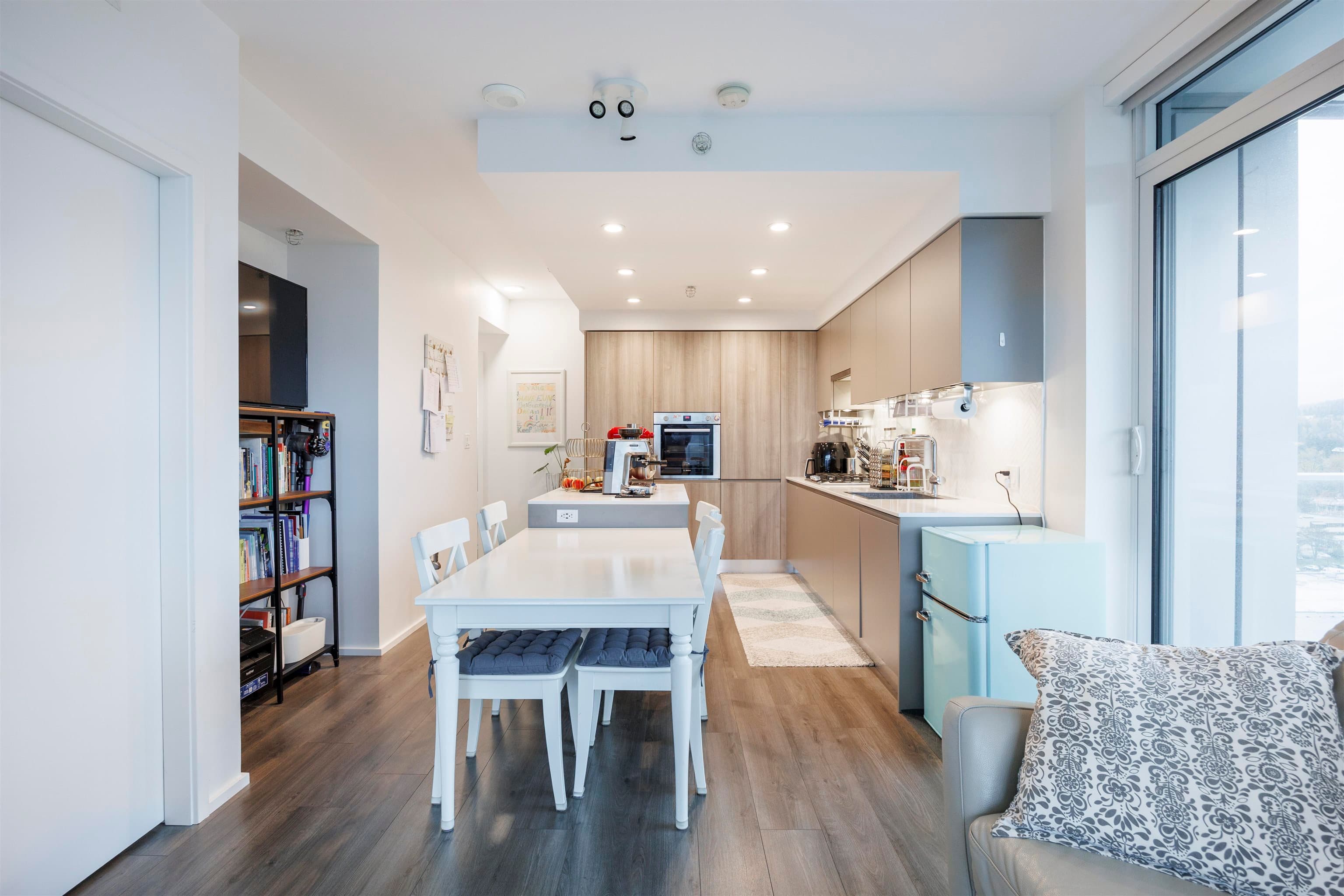 1301 - 3809 Evergreen Place, Burnaby, V3J 0M1 — photo 4