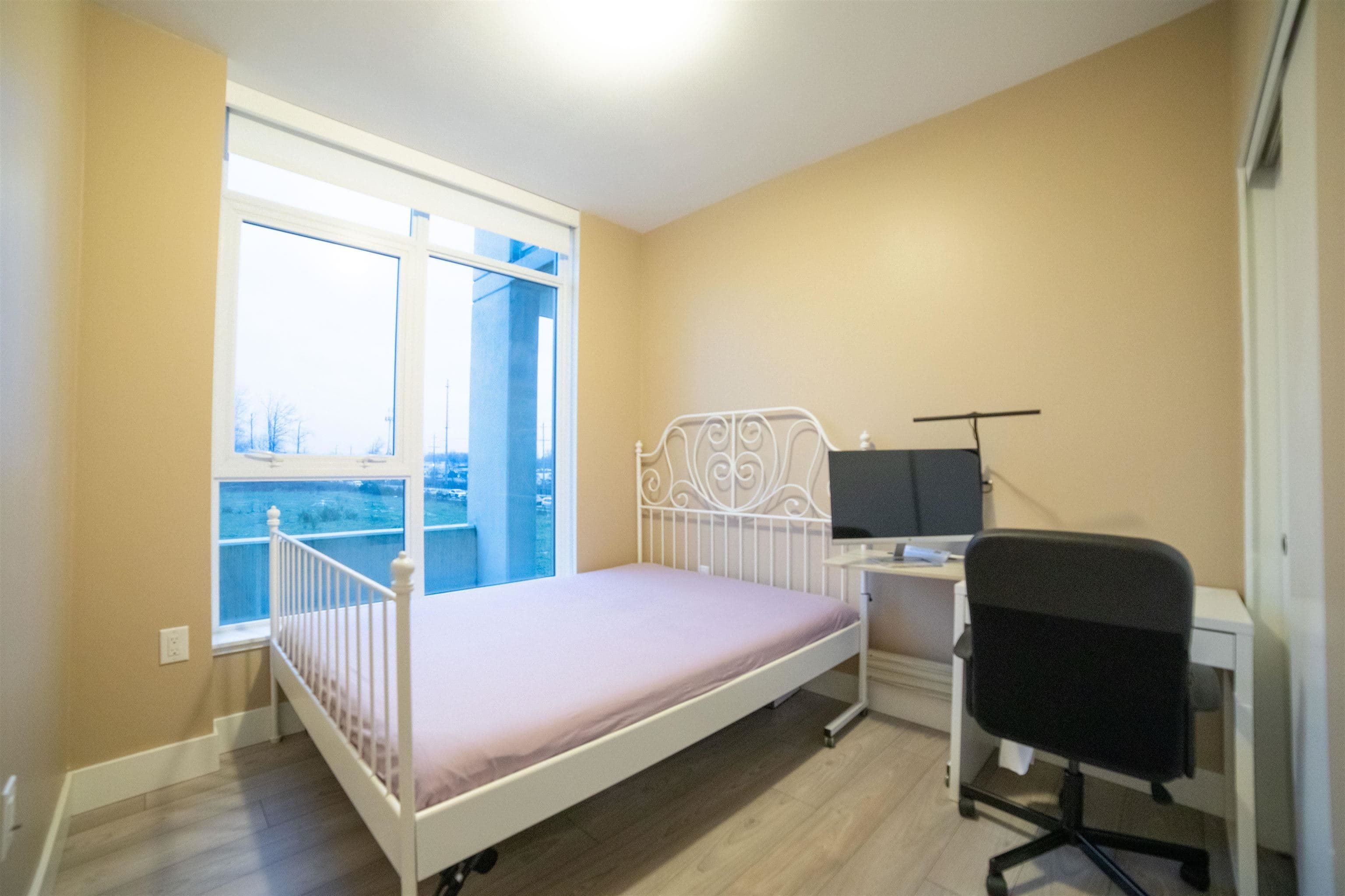 201 - 3581 NE Kent Avenue, Vancouver, V5S 0H6 — photo 5