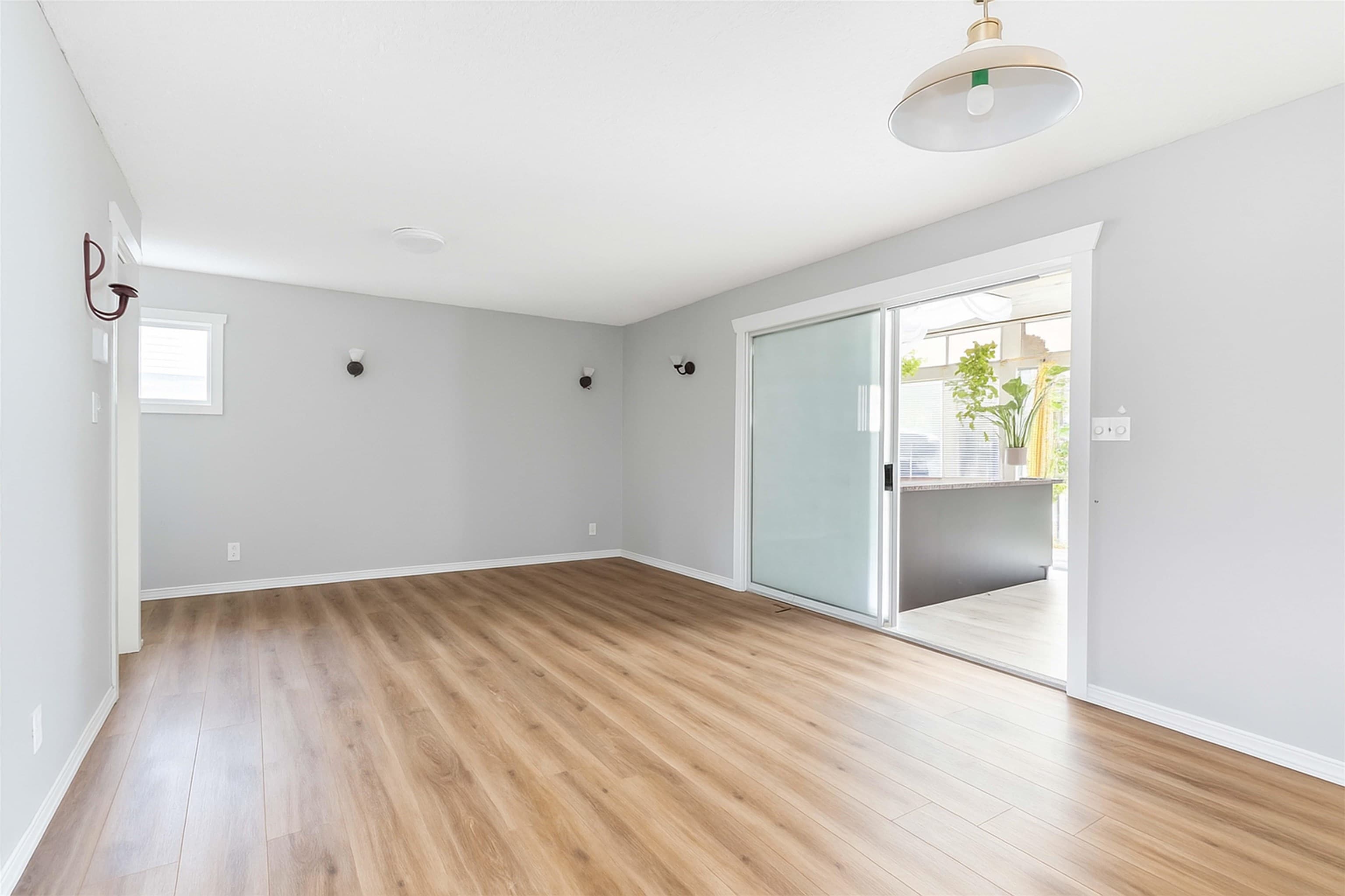 10087 Mountainview Road, Mission, V2V 4J1 — photo 5