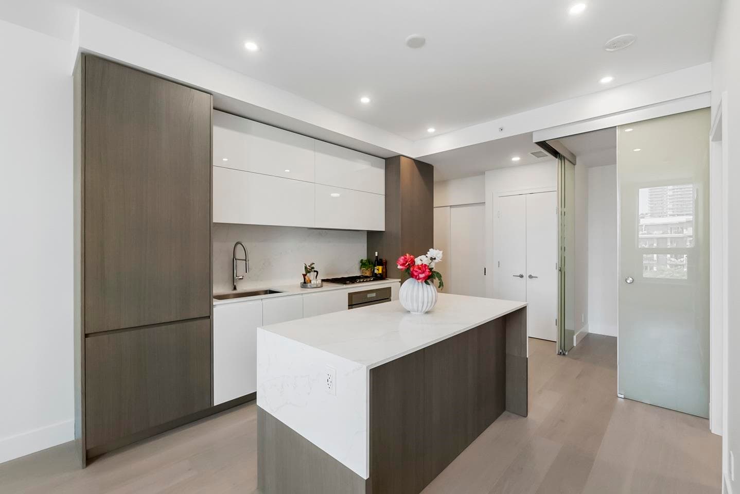 601 - 1342 Johnston Road, Surrey, V4B 0C7 — photo 1
