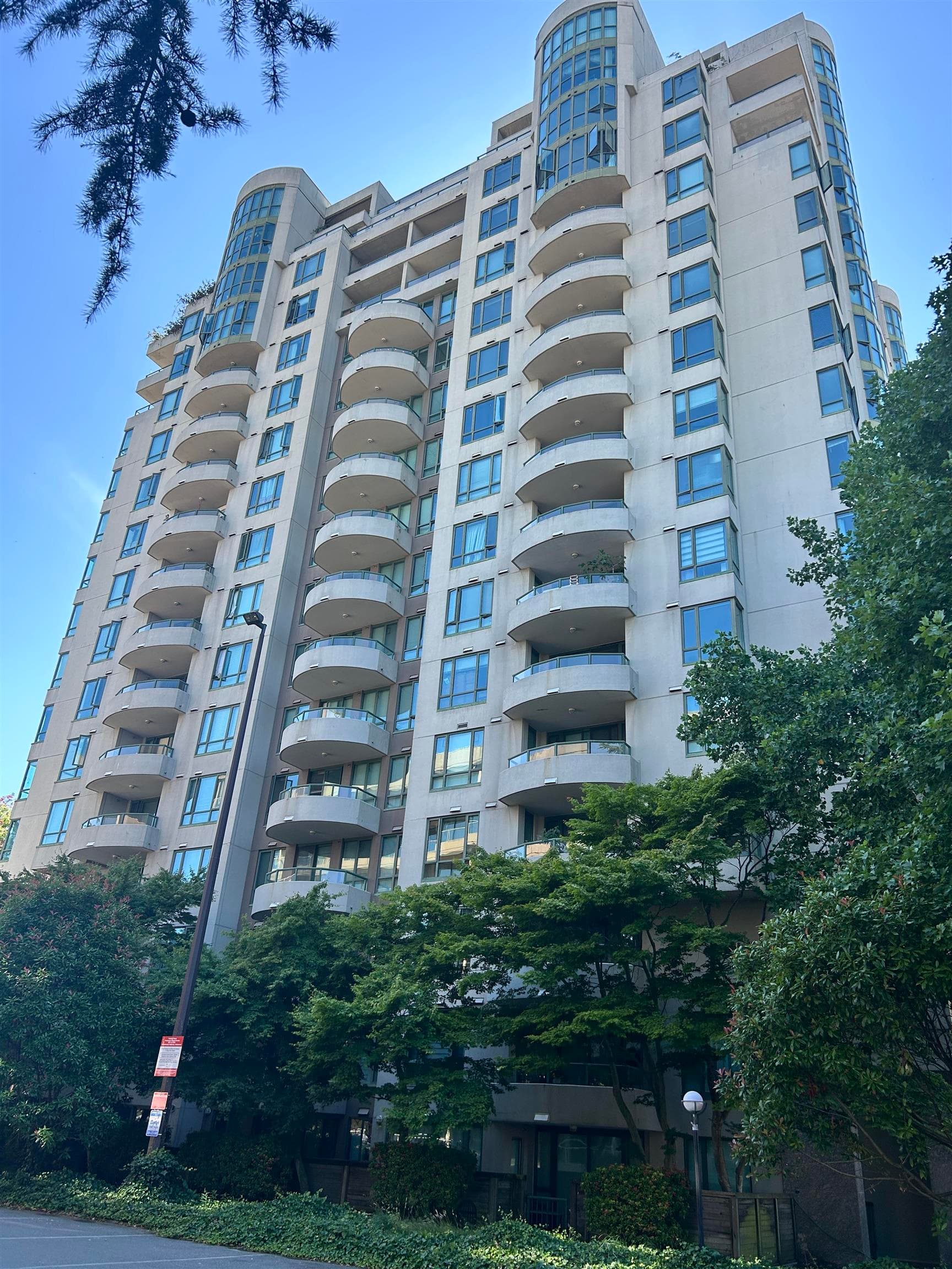 801 - 7380 Elmbridge Way, Richmond, V6X 4A1 — photo 1