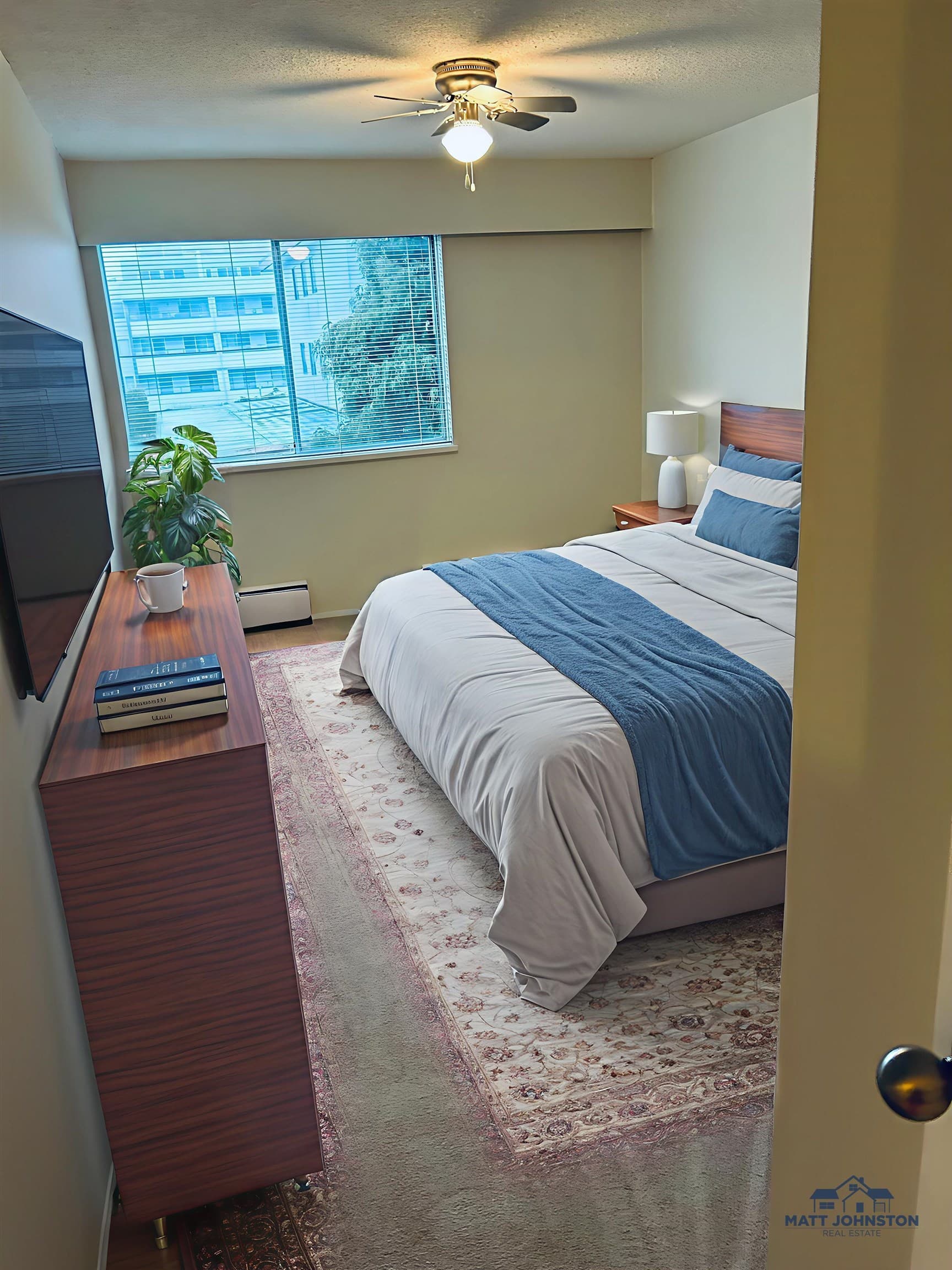 1331 Fir Street, White Rock, V4A 6E2 — photo 2