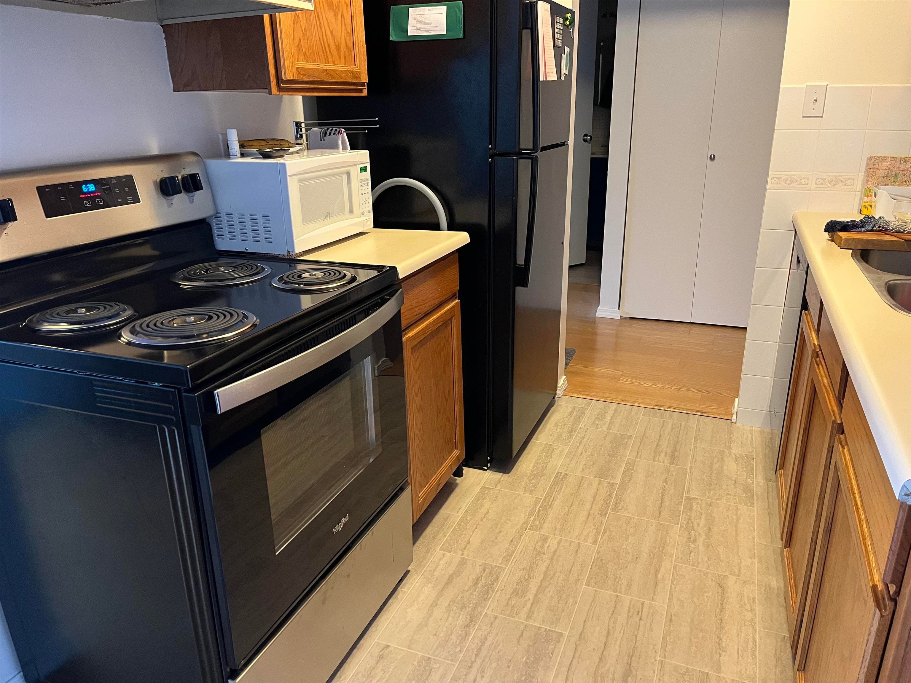 1331 Fir Street, White Rock, V4A 6E2 — photo 4
