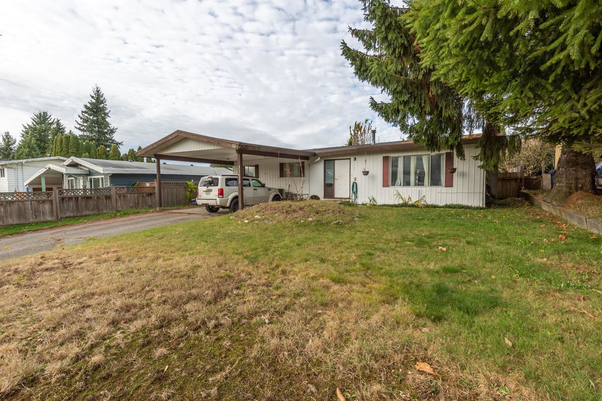 32633 Marshall Road, Abbotsford, V2S 4N6 — photo 3