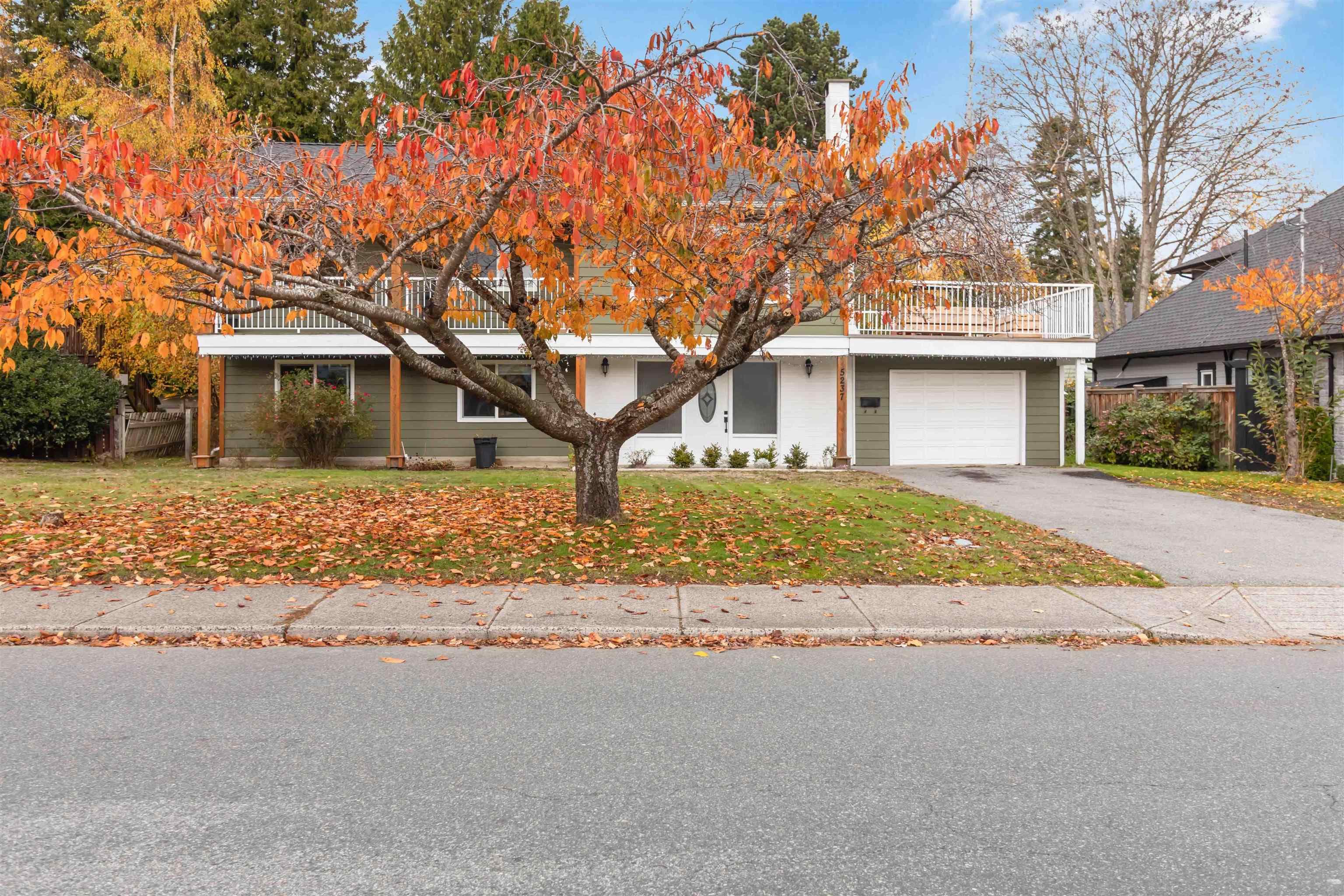 5237 12 Avenue, Tsawwassen, V4M 2B1 — photo 2