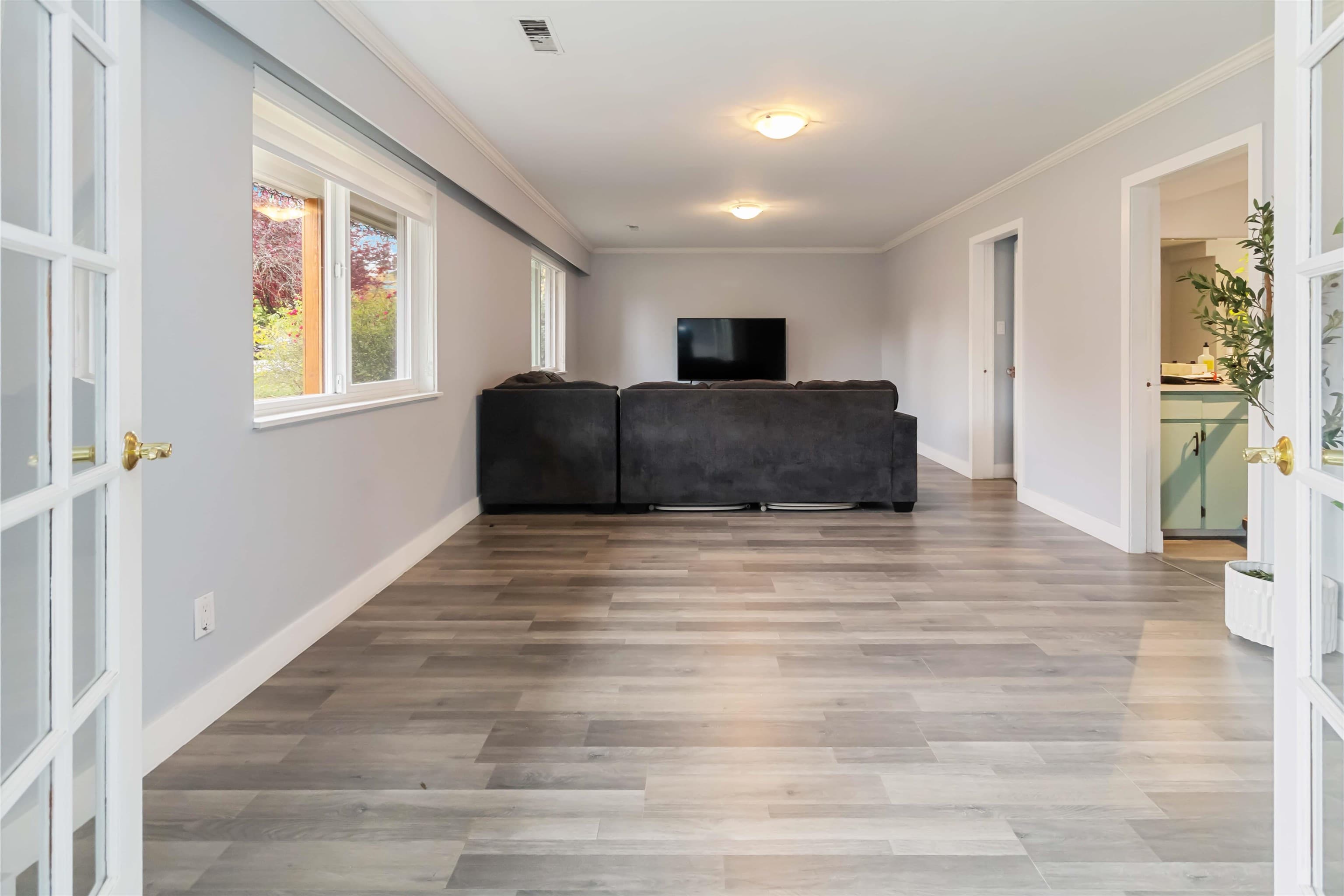 5237 12 Avenue, Tsawwassen, V4M 2B1 — photo 5