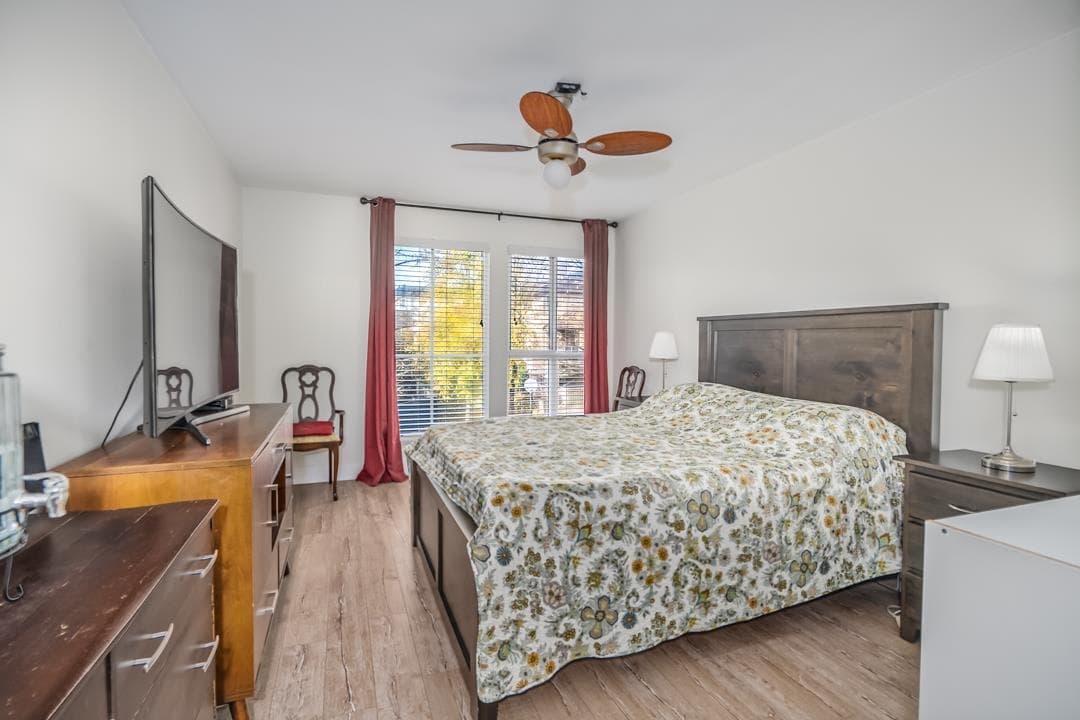 209 - 14993 101a Avenue, Surrey, V3R 0T1 — photo 3