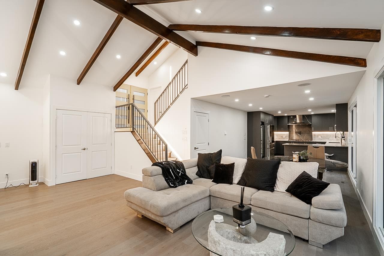 23385 Tamarack Lane, Maple Ridge, V2W 1A8 — photo 5
