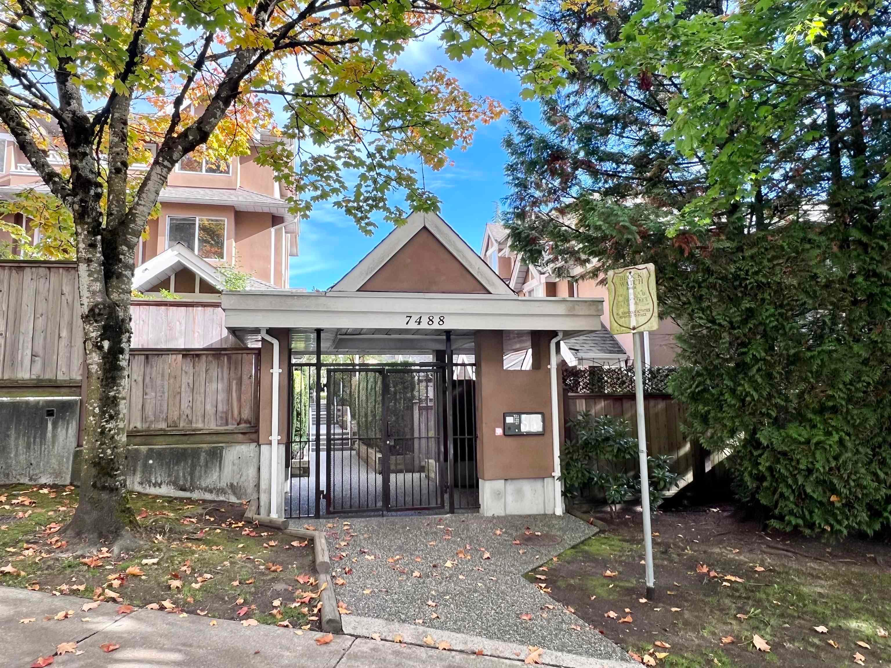 11 - 7488 Salisbury Avenue, Burnaby