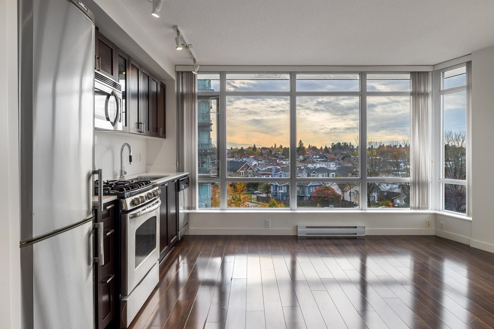 509 - 4815 Eldorado Mews, Vancouver, V5R 0B2 — photo 3