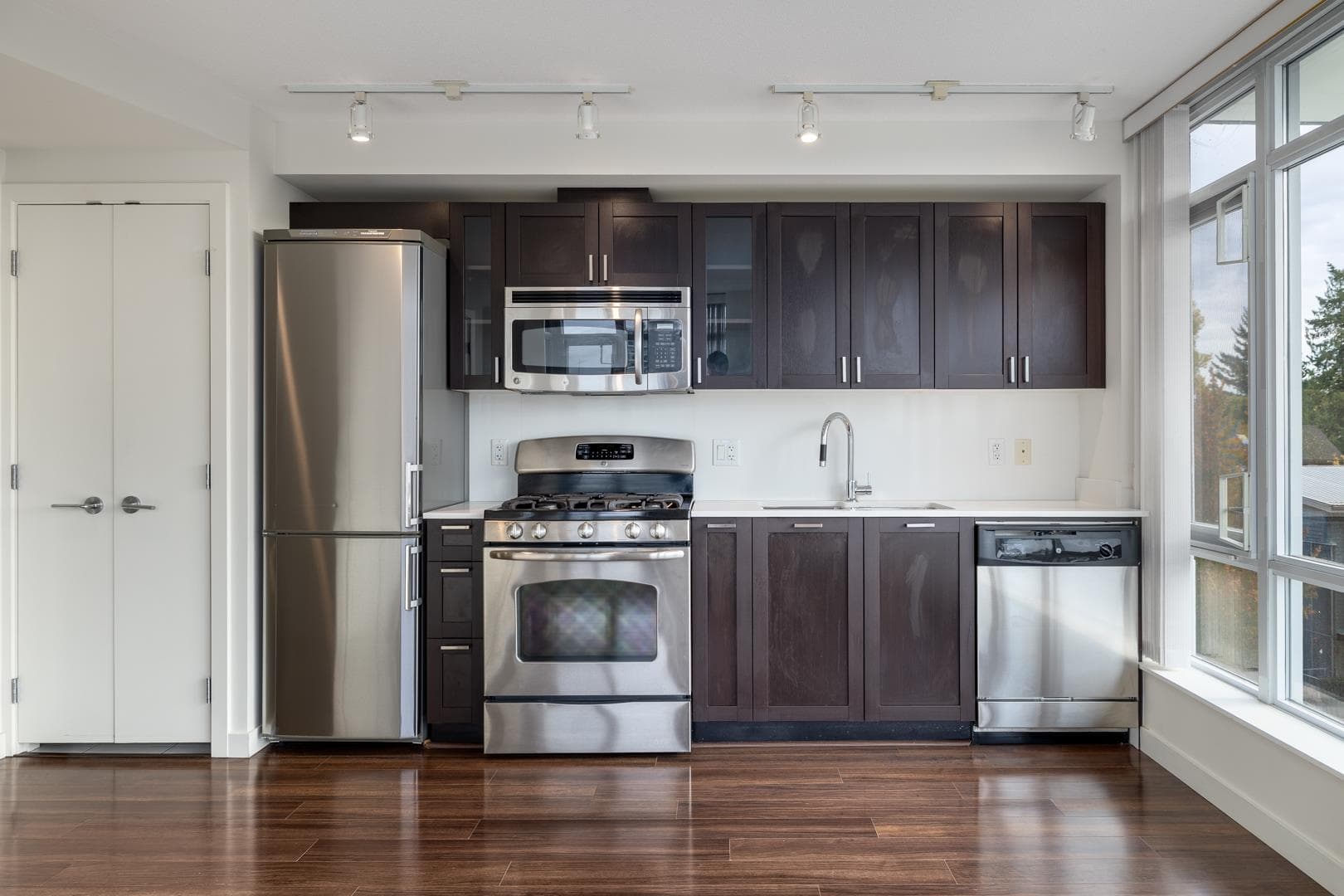 509 - 4815 Eldorado Mews, Vancouver, V5R 0B2 — photo 5