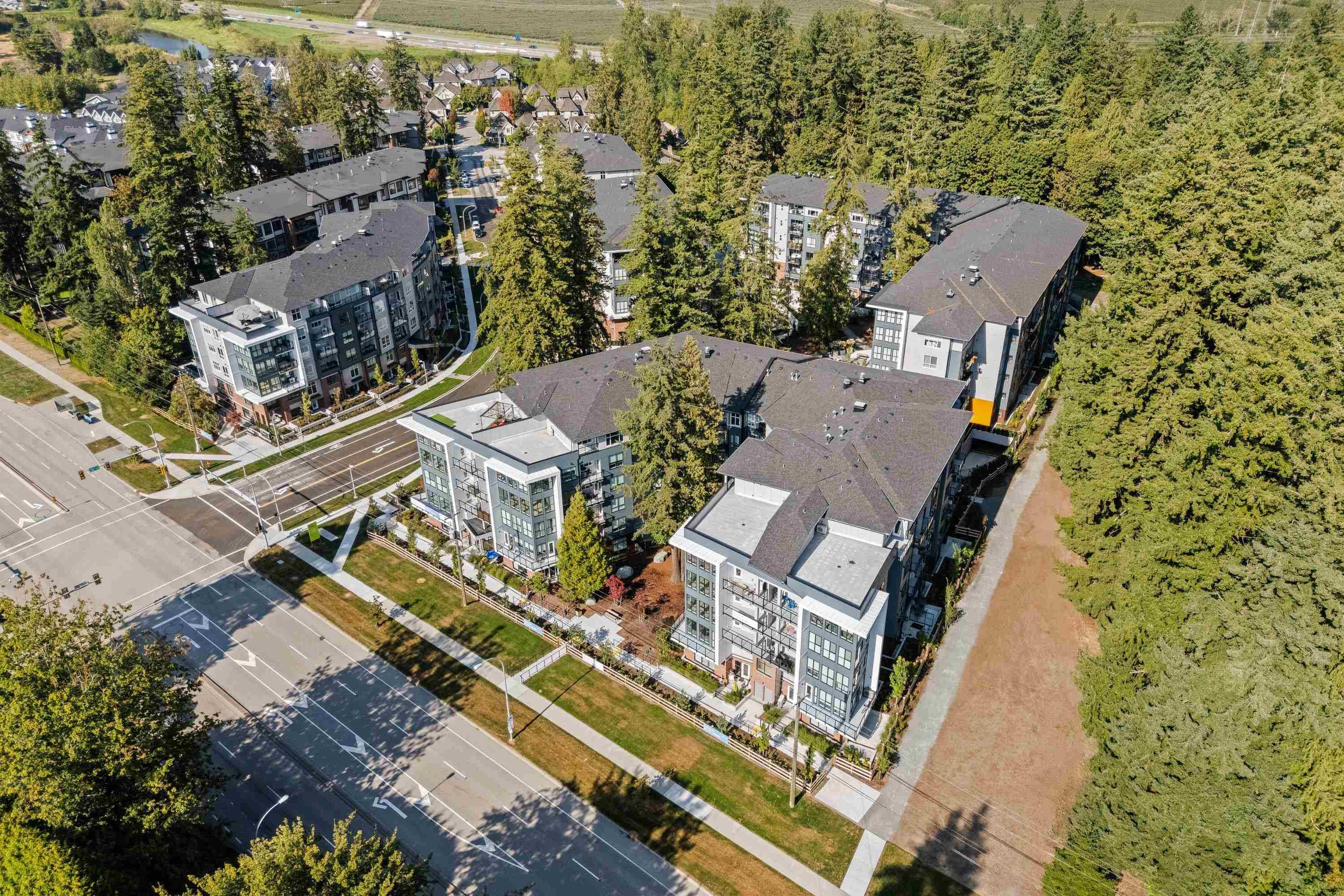 #309 - 3438 146a Street, Surrey, V0V 0V0 — photo 1
