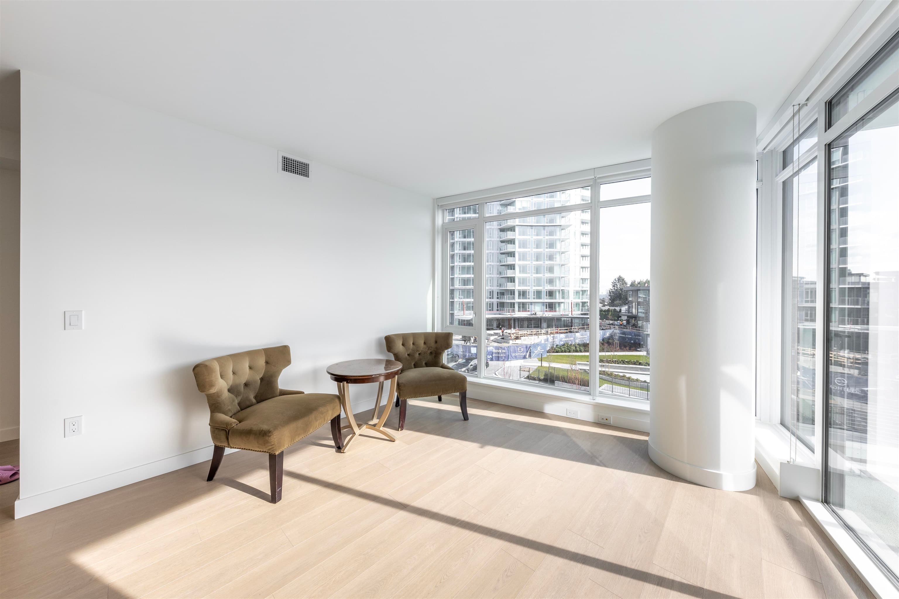 306 - 7683 Park Crescent, Burnaby, V3N 0J4 — photo 5