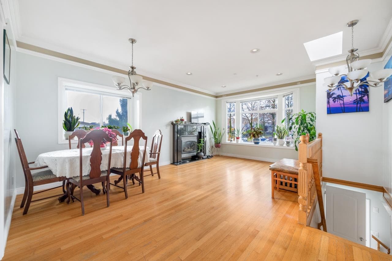4694 Mchardy Street, Vancouver, V5R 4C3 — photo 5