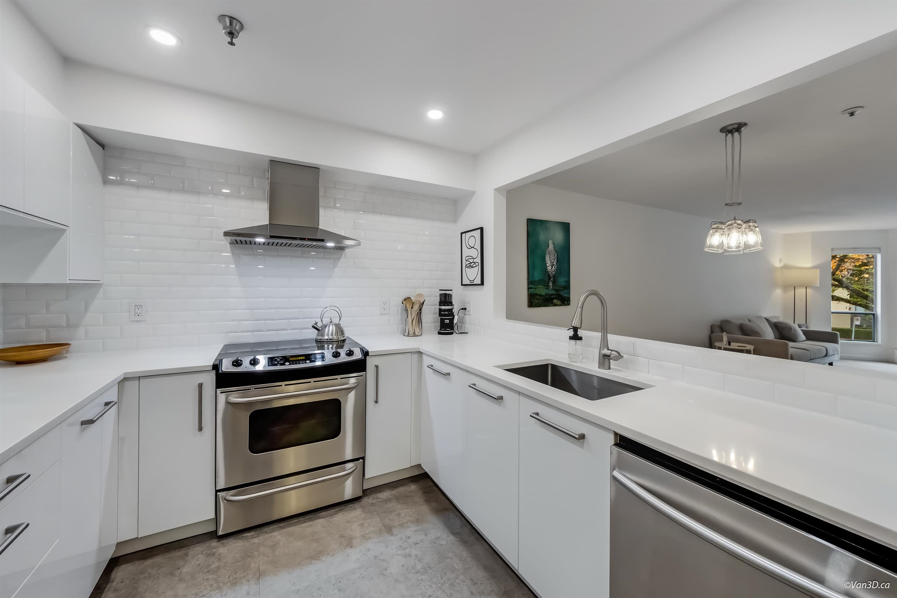 207 - 2288 W 12th Avenue, Vancouver, V6K 4R2 — photo 3