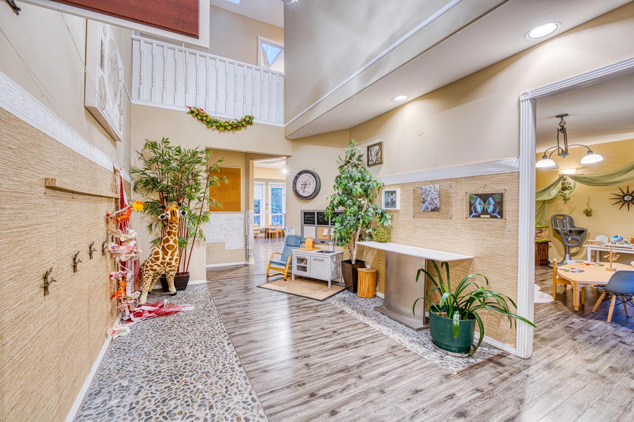 10800 Rochdale Drive, Richmond, V7A 3N6 — photo 4