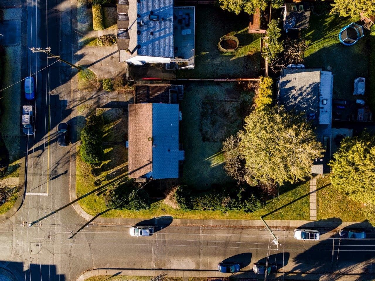 780 E 16th Street, North Vancouver — sold