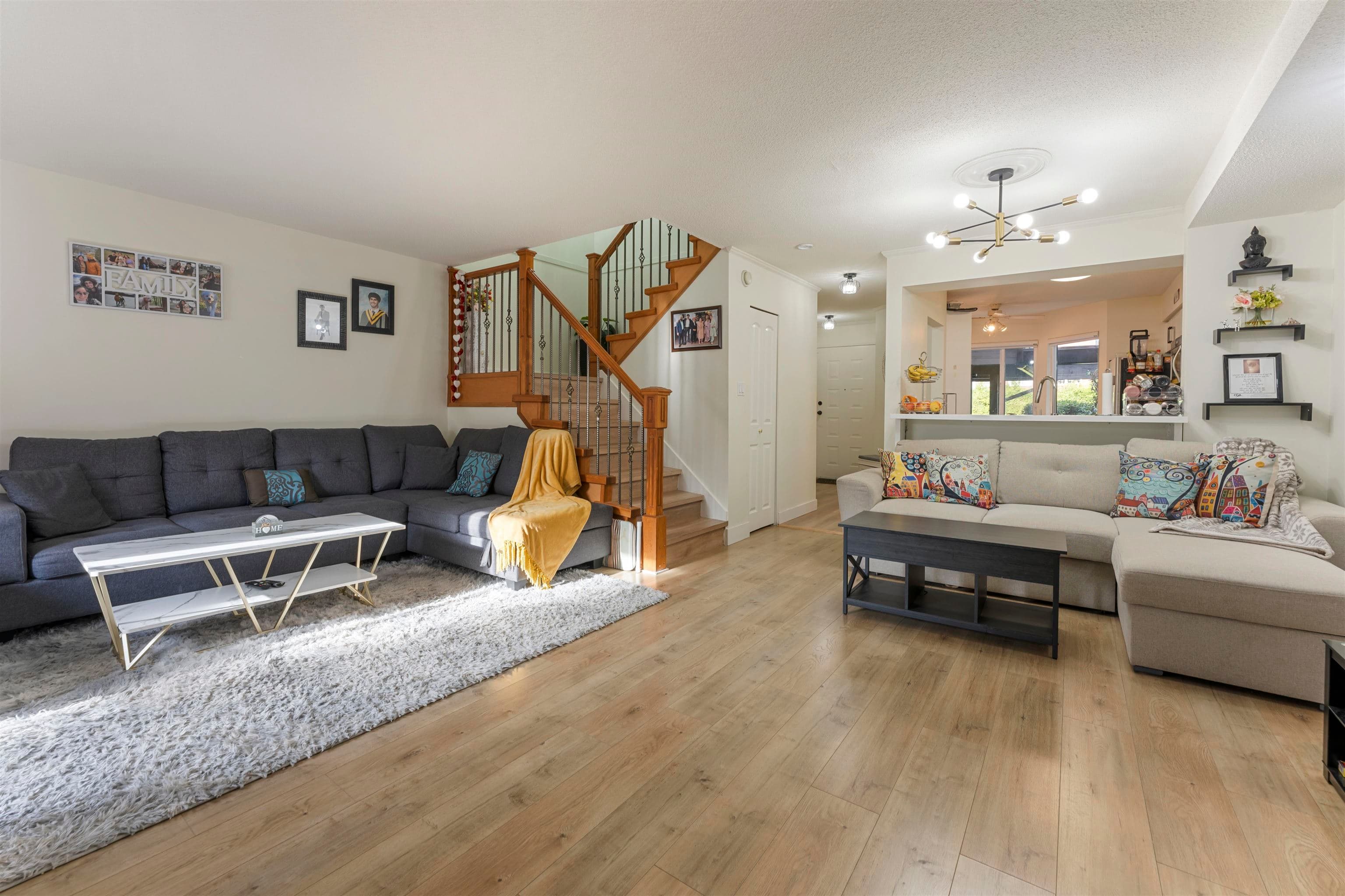 21 - 7521 140 Street, Surrey, V3W 5J9 — photo 5