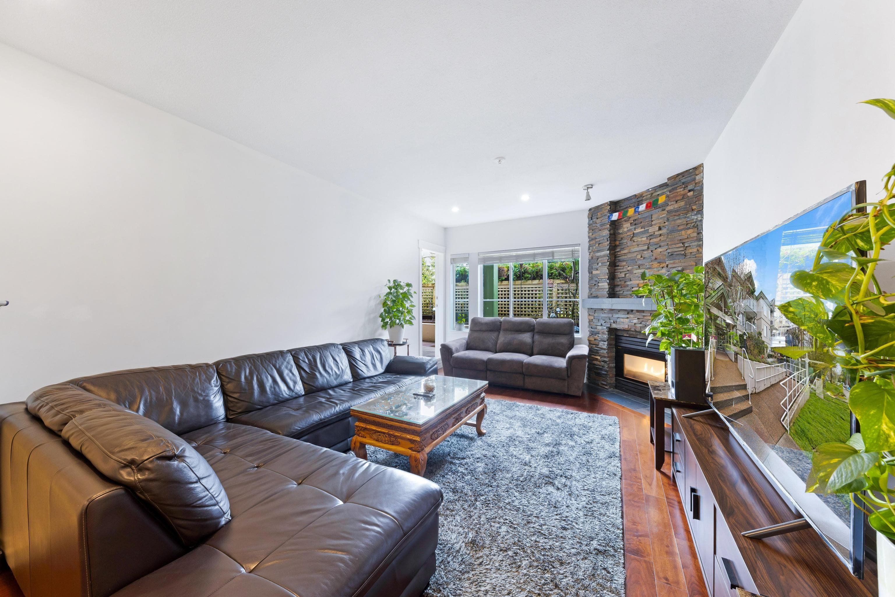 106 - 10665 139 Street, Surrey, V3Y 4L8 — photo 2