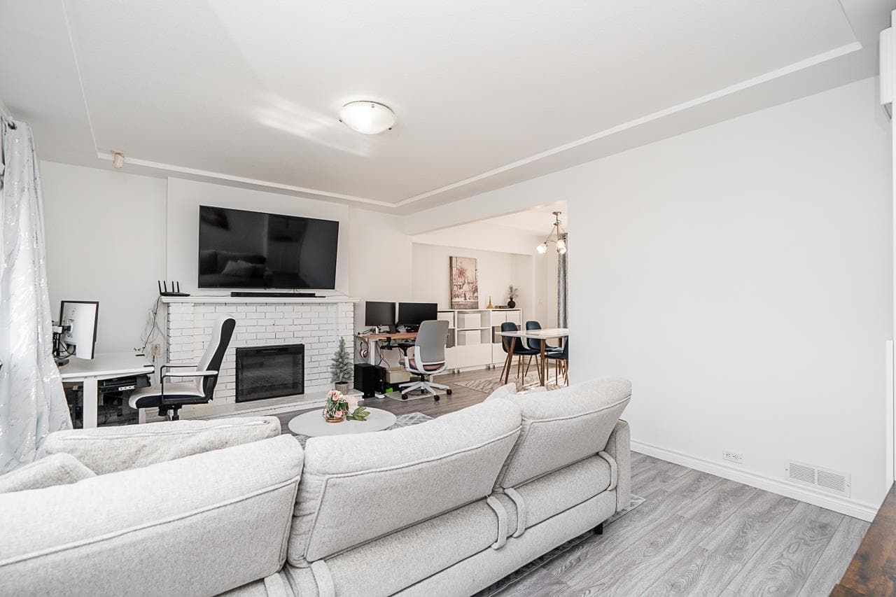 3738 Forest Street, Burnaby, V5G 1W6 — photo 4
