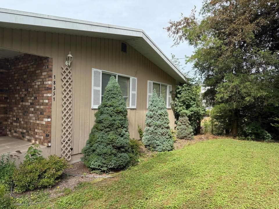 18351 74 Avenue, Surrey, V4N 6C1 — photo 2