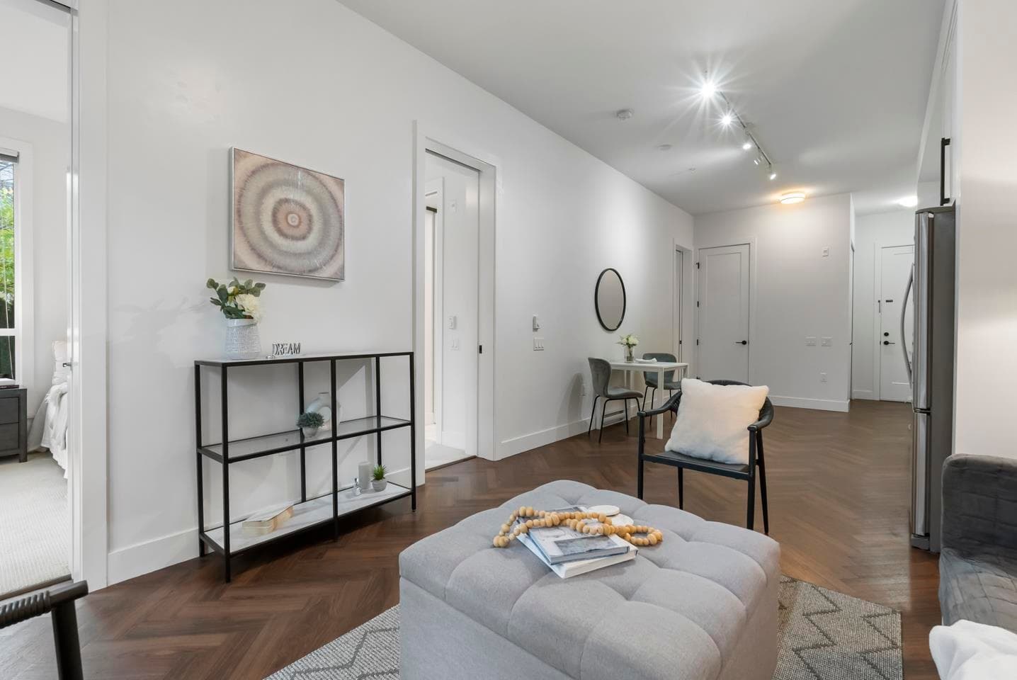 122 - 14968 101a Avenue, Surrey, V3R 0E8 — photo 3