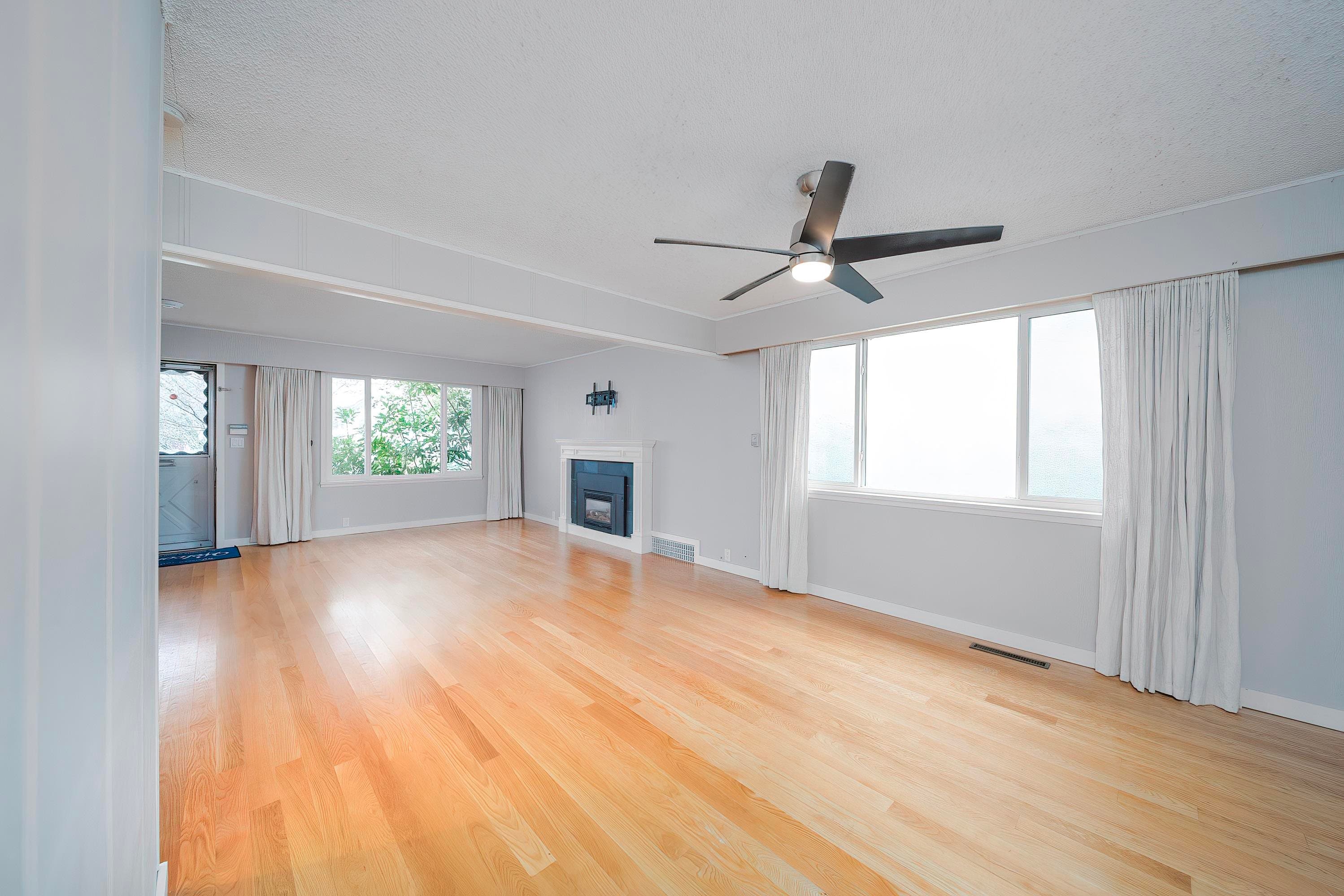 454 Kelly Street, New Westminster, V3L 3T9 — photo 4