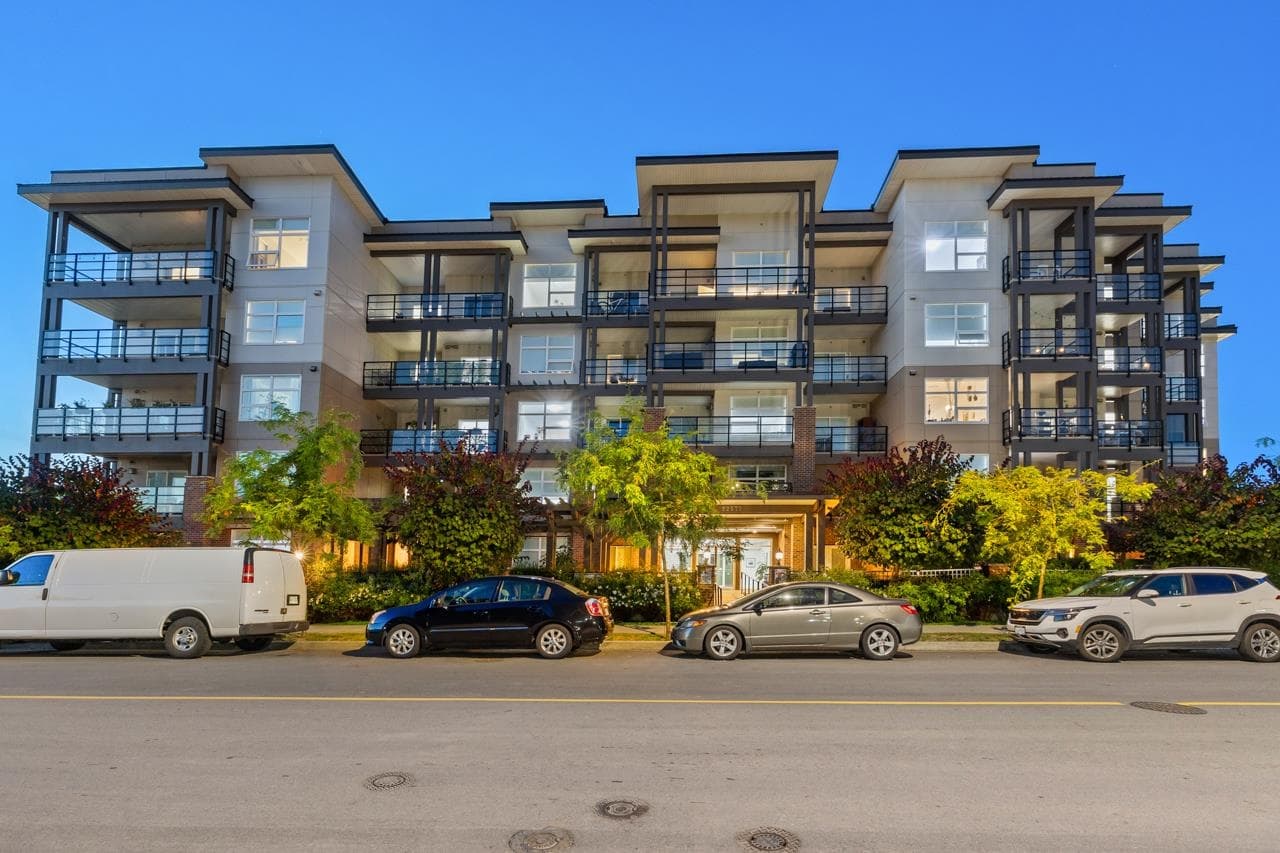 306 - 22577 Royal Crescent, Maple Ridge, V2X 2M2 — photo 2