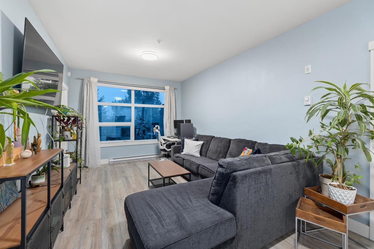306 - 22577 Royal Crescent, Maple Ridge, V2X 2M2 — photo 4