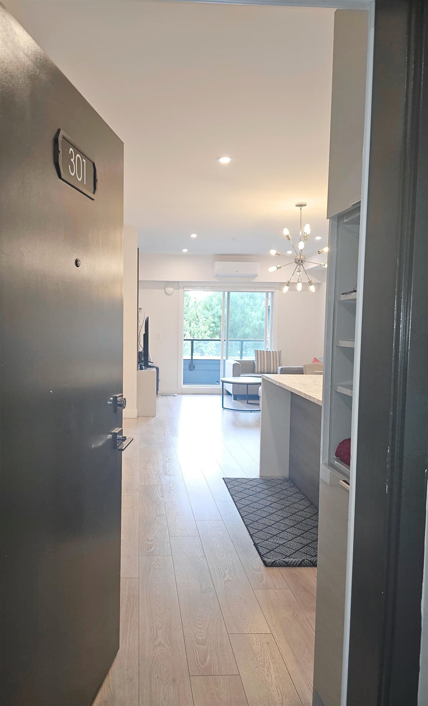 B301 - 14438 72 Avenue, Surrey, V3S 2E7 — photo 3